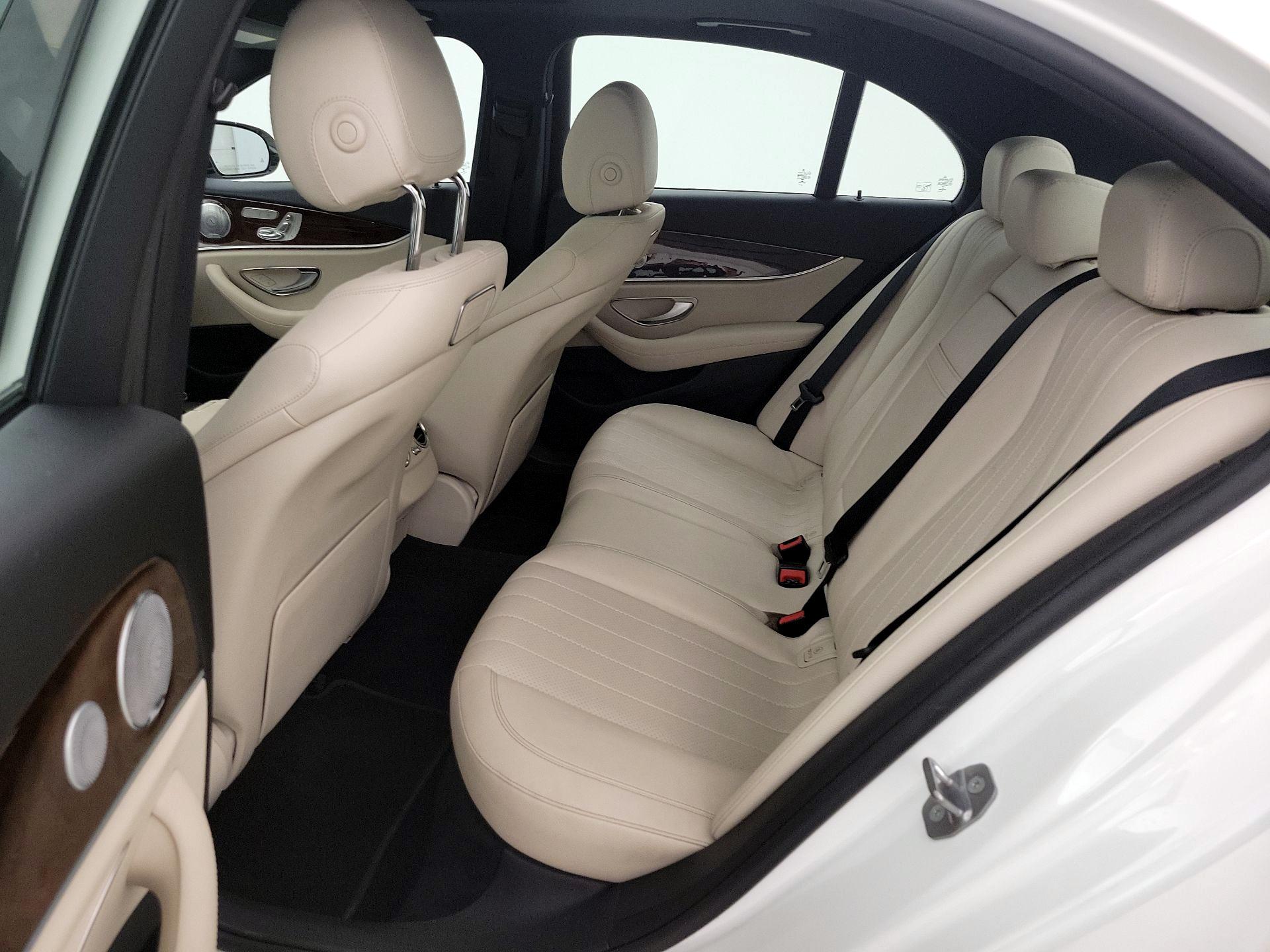 Thumbnail: 2018 Mercedes-Benz E-Class - 19