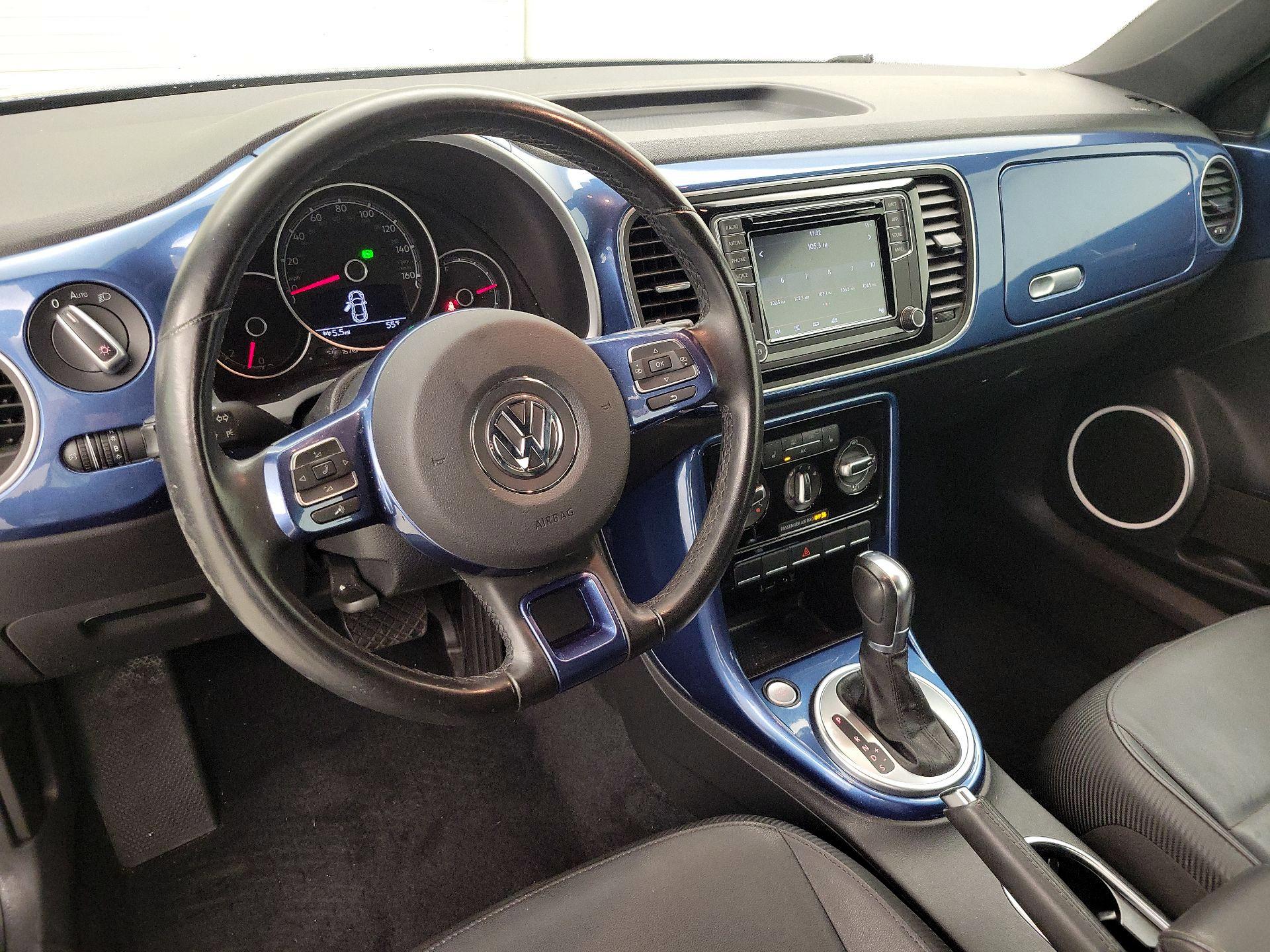 Thumbnail: 2018 Volkswagen Beetle - 9