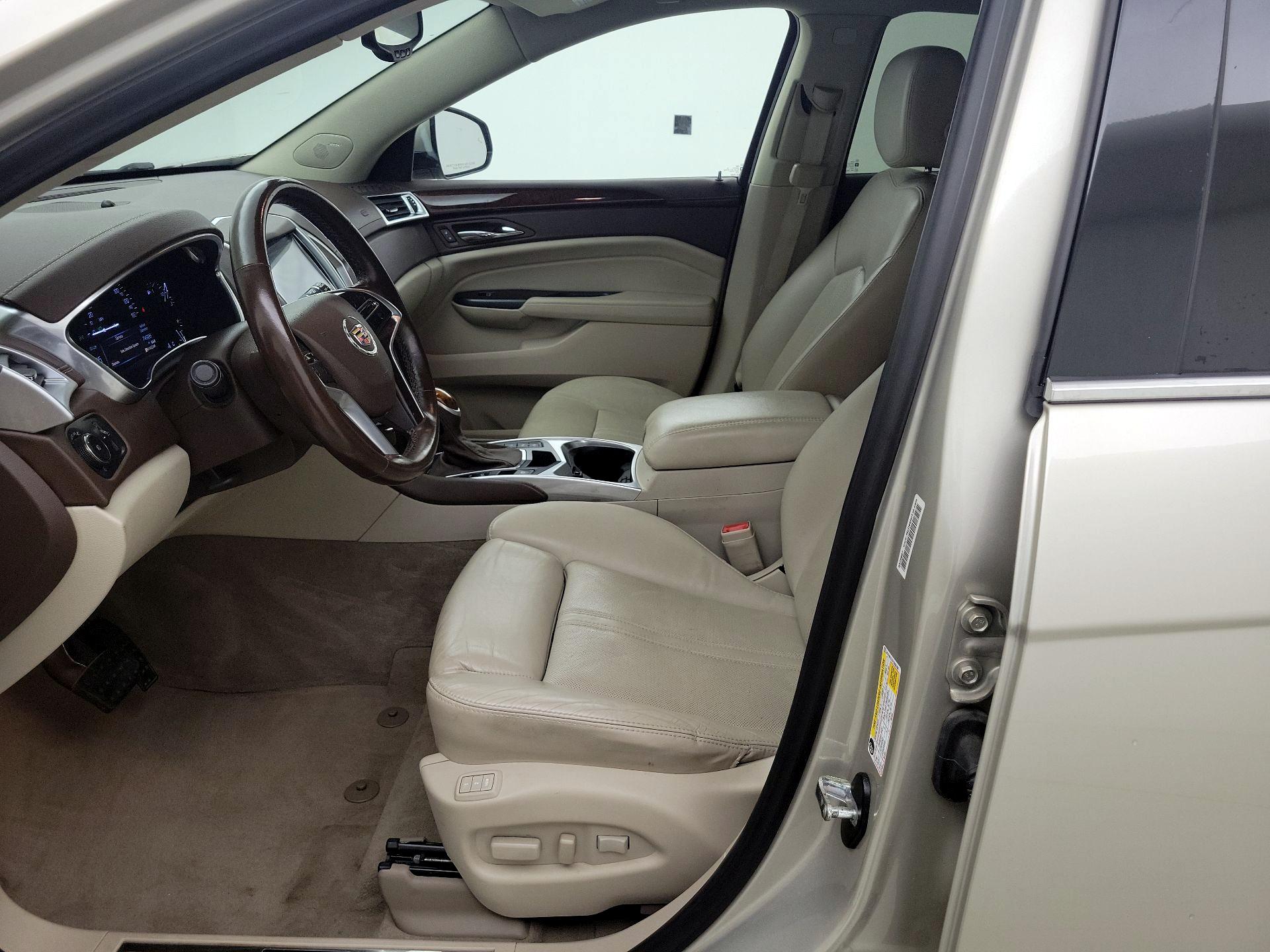 Thumbnail: 2015 Cadillac SRX - 11