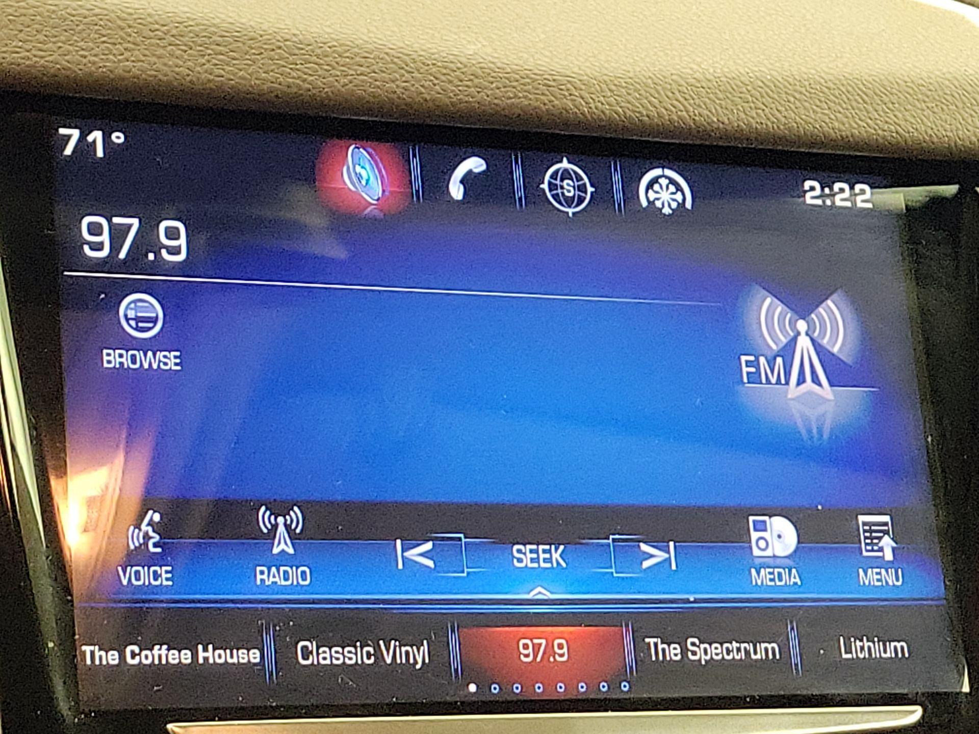 Thumbnail: 2015 Cadillac SRX - 16