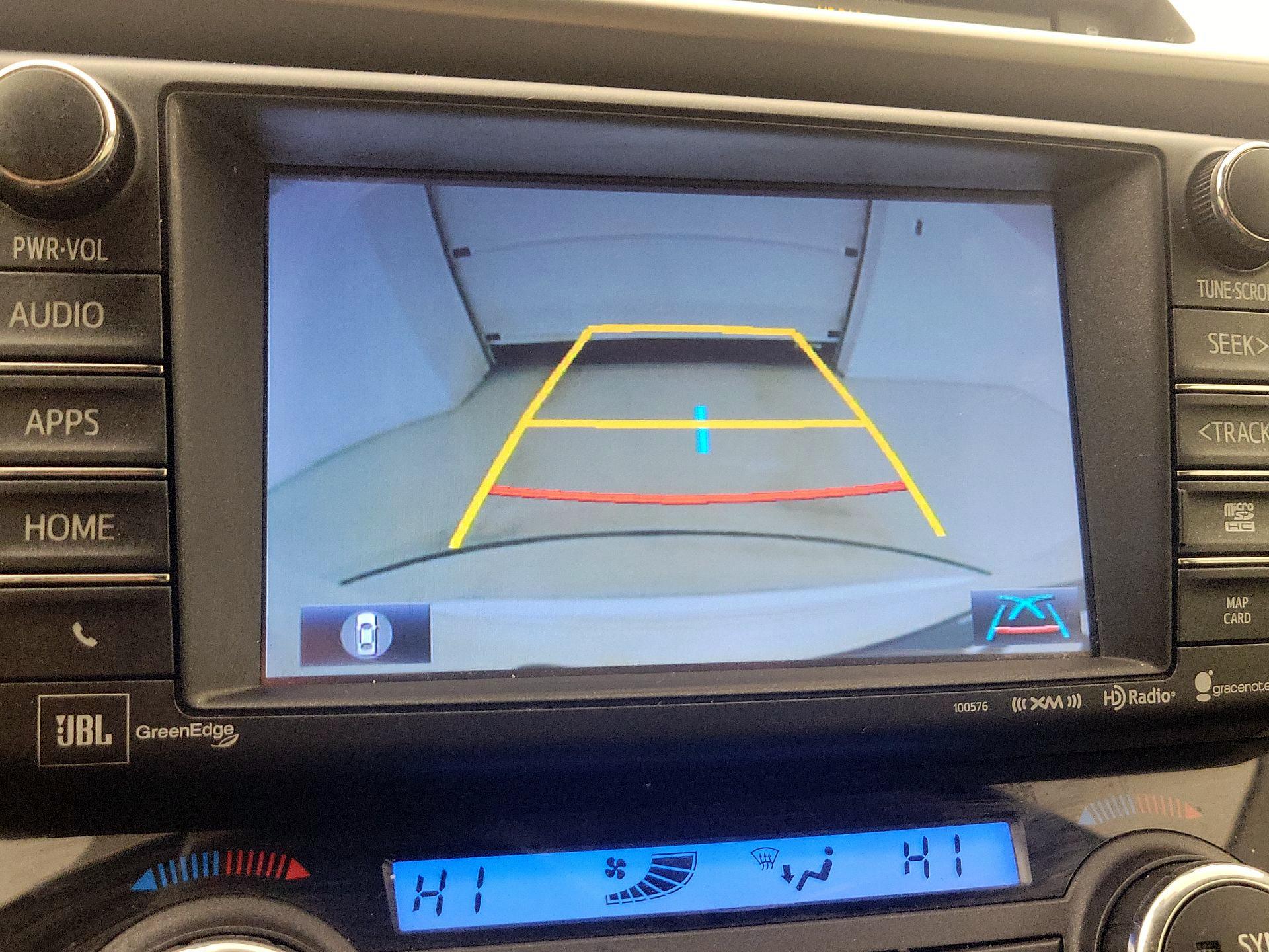 Thumbnail: 2016 Toyota RAV4 - 14