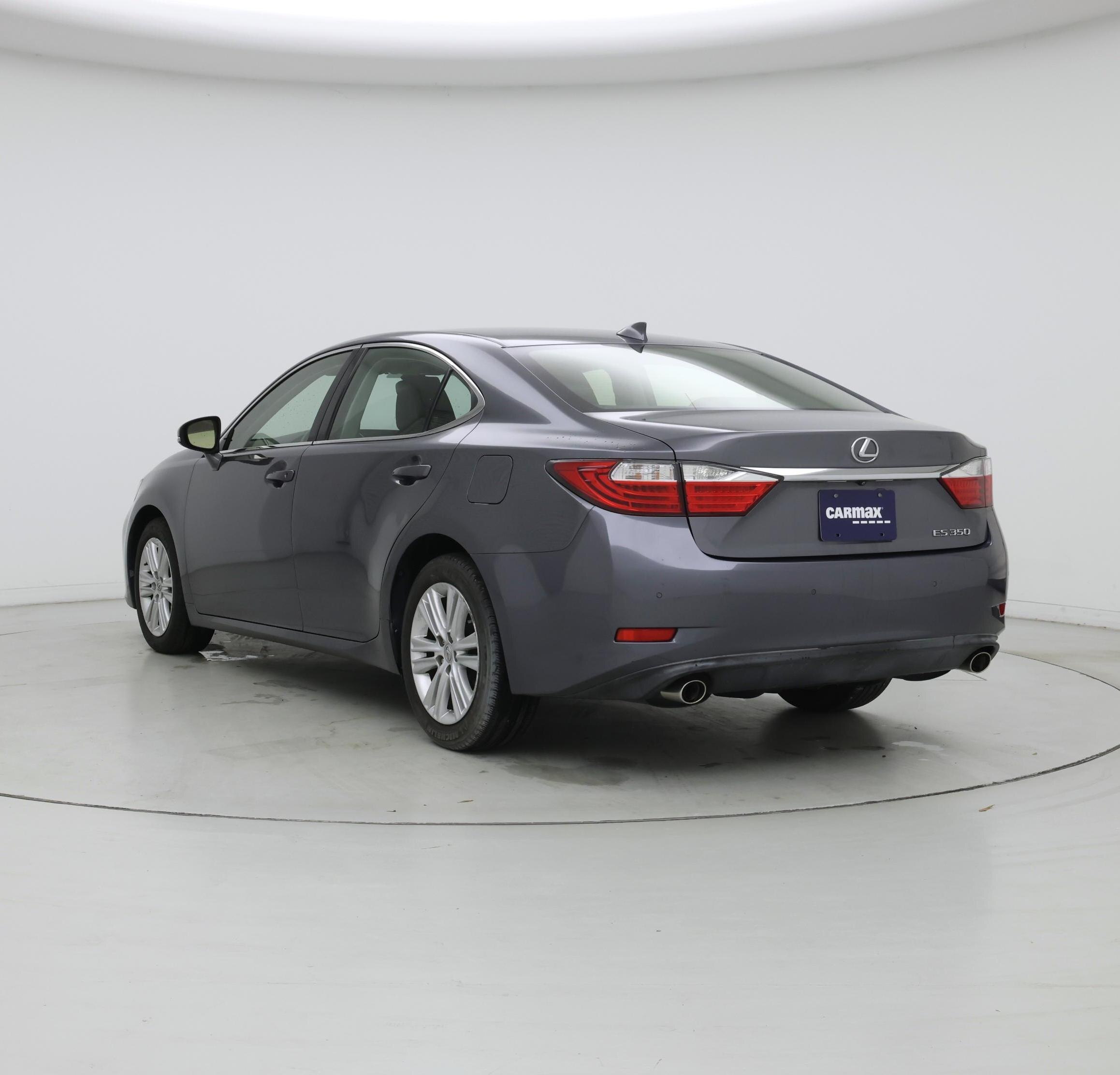 Thumbnail: 2015 Lexus ES - 2