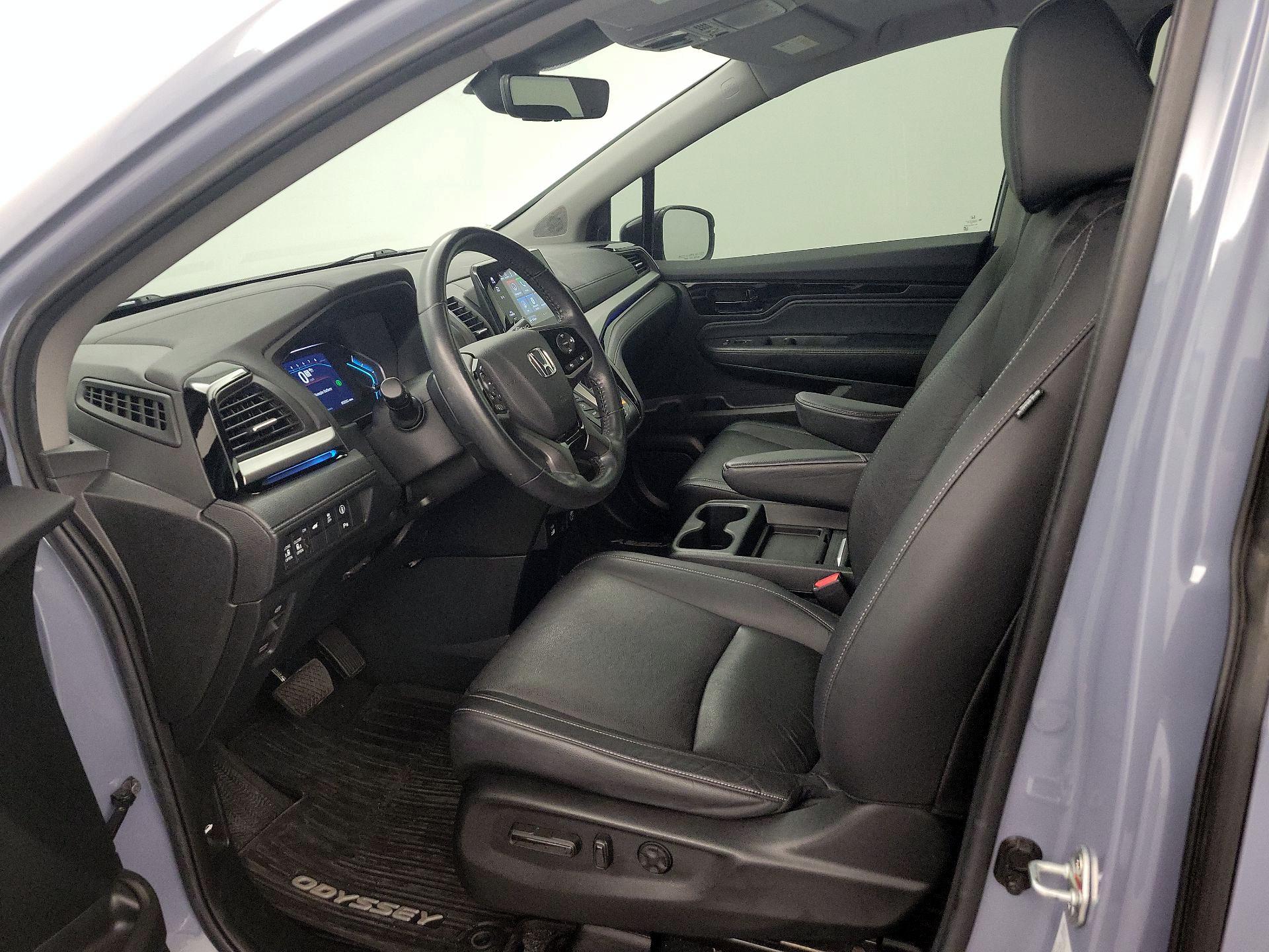 Thumbnail: 2023 Honda Odyssey - 11