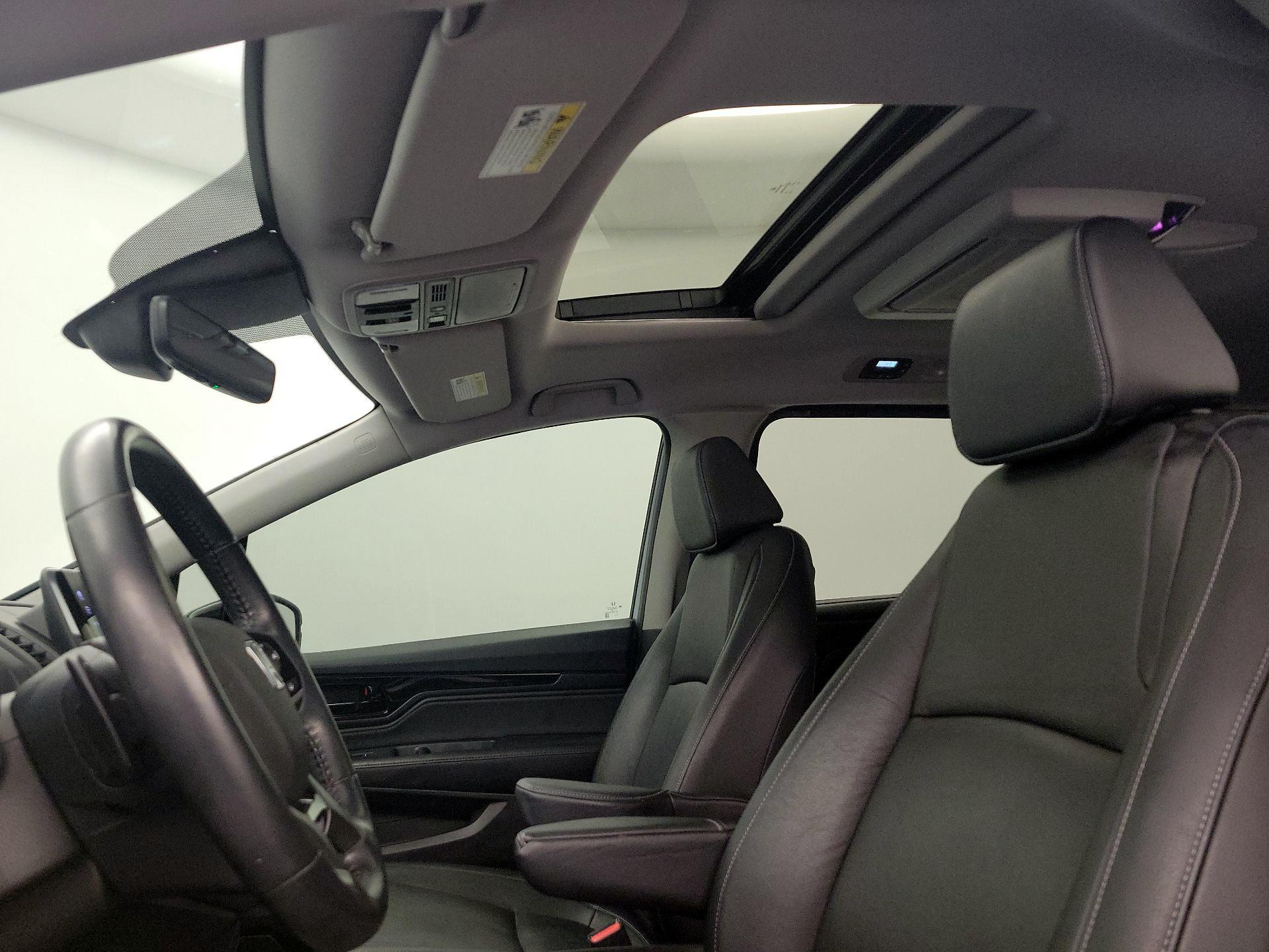 Thumbnail: 2023 Honda Odyssey - 20