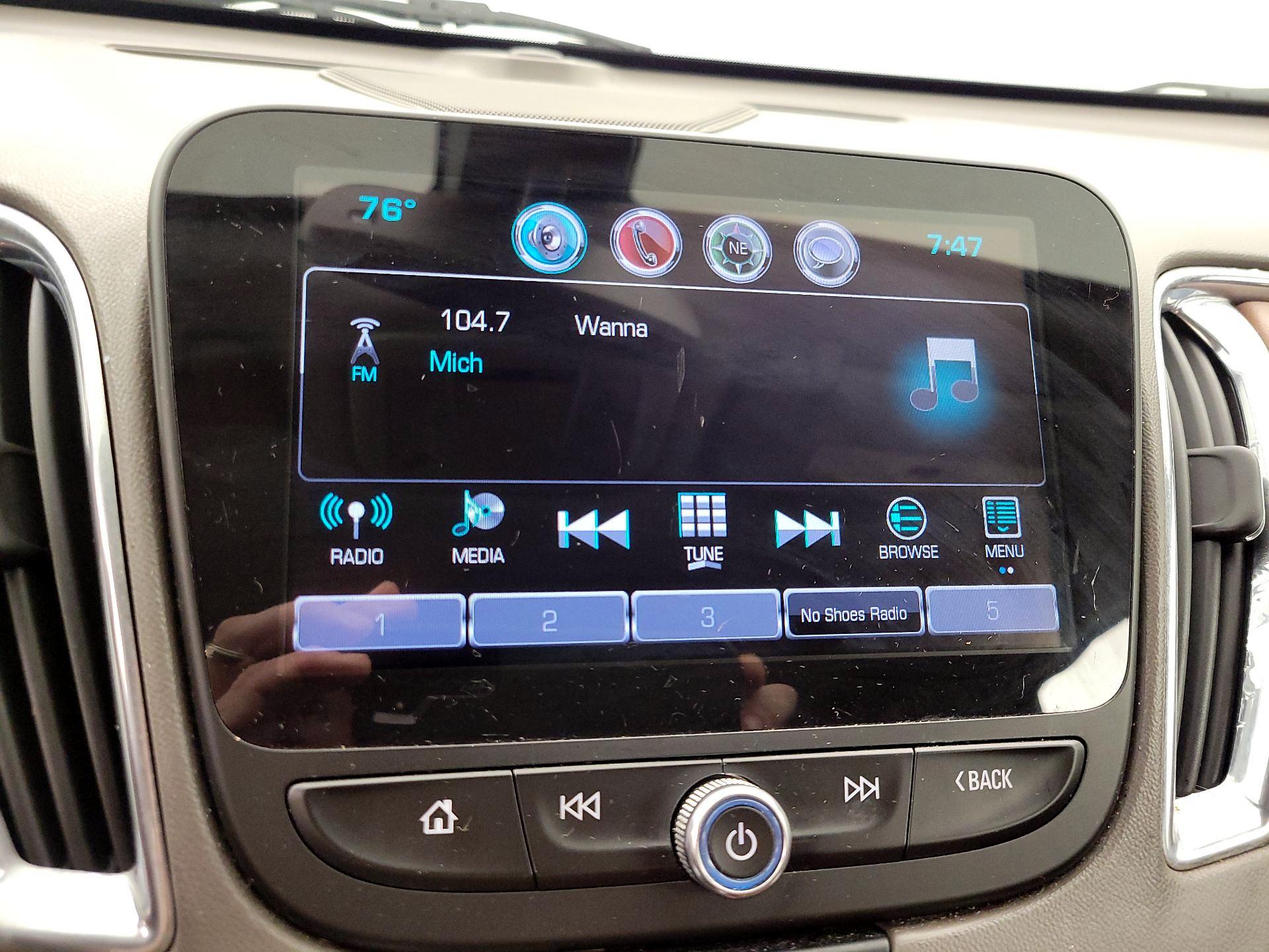 Thumbnail: 2016 Chevrolet Malibu - 15