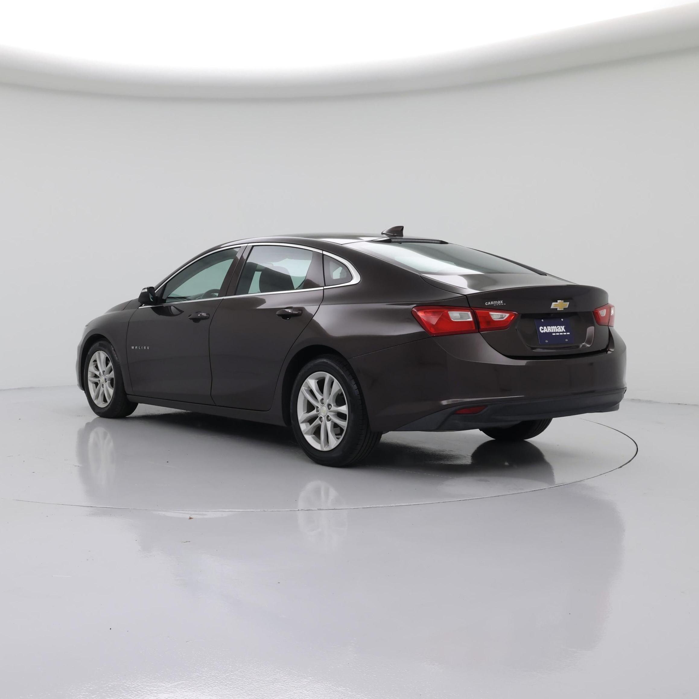 Thumbnail: 2016 Chevrolet Malibu - 2