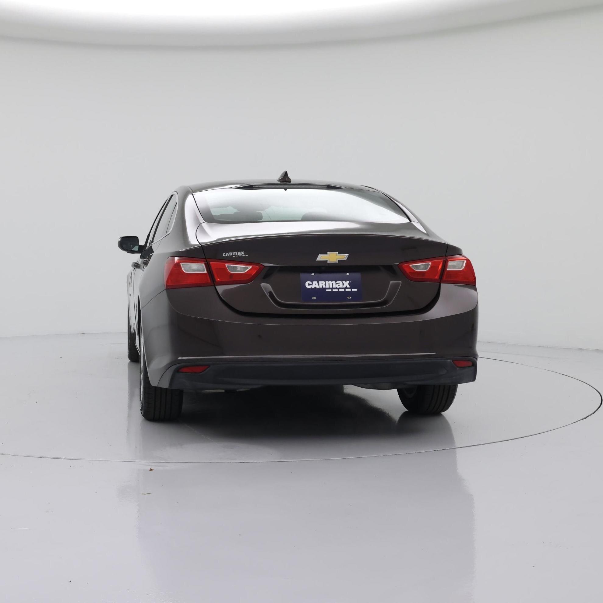 Thumbnail: 2016 Chevrolet Malibu - 6