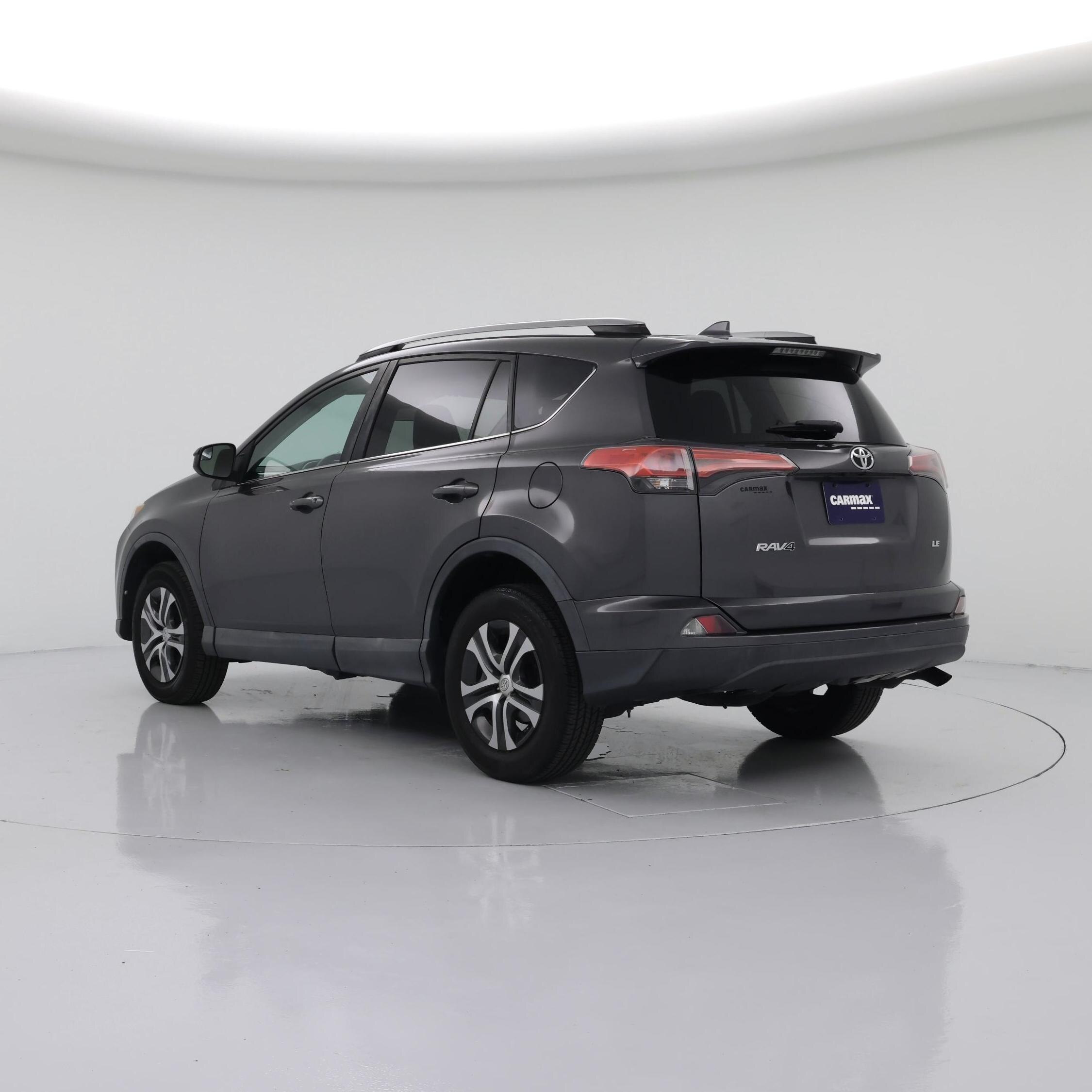 Thumbnail: 2018 Toyota RAV4 - 2