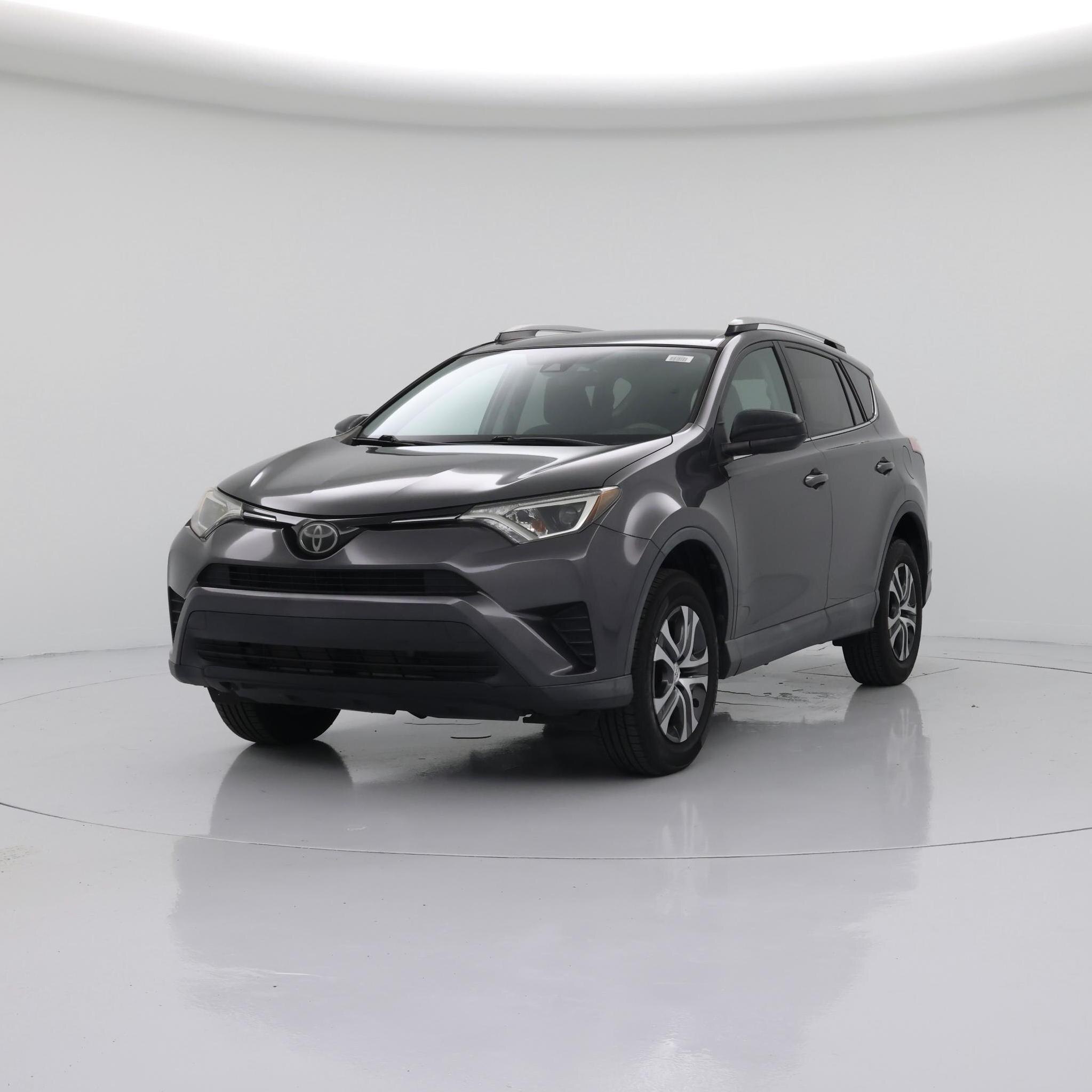 Thumbnail: 2018 Toyota RAV4 - 4