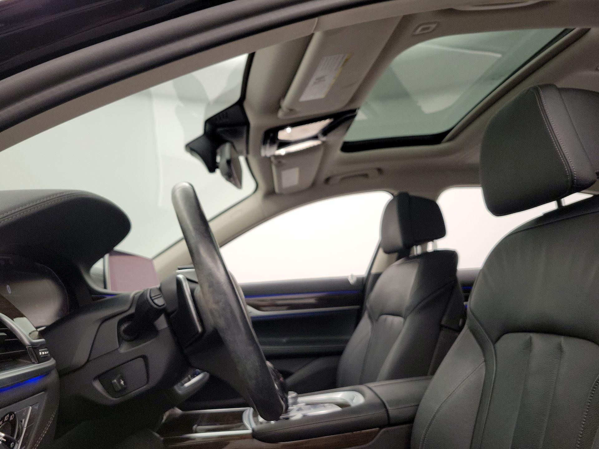 Thumbnail: 2020 BMW 7 Series - 20