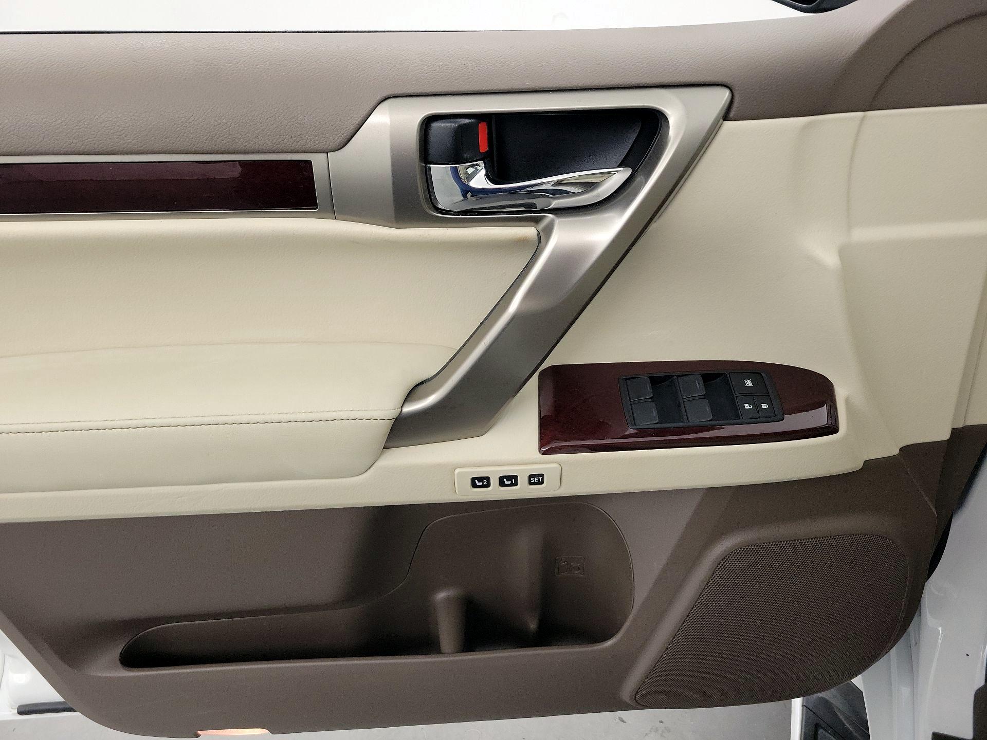 Thumbnail: 2019 Lexus GX - 12