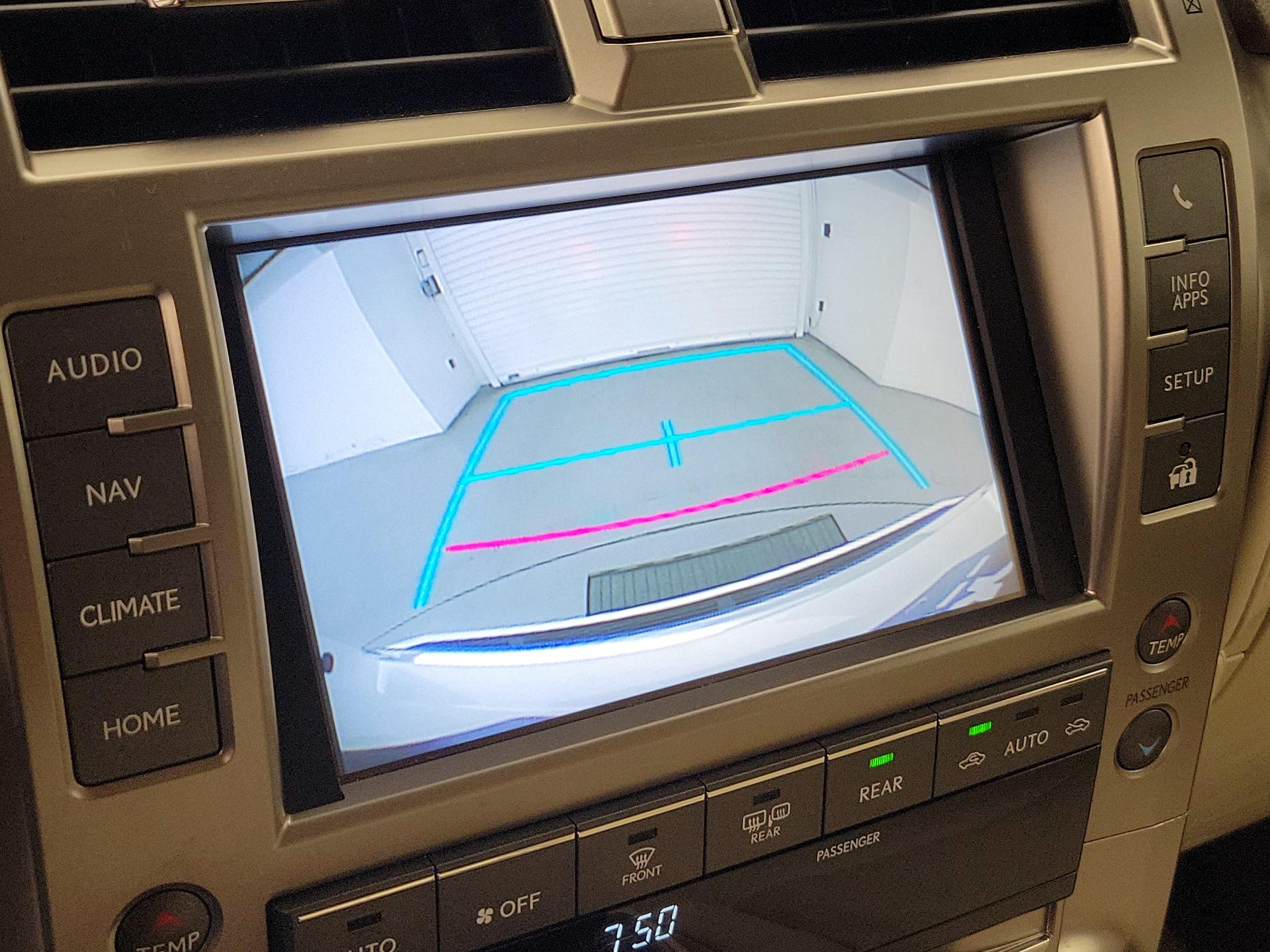 Thumbnail: 2019 Lexus GX - 15