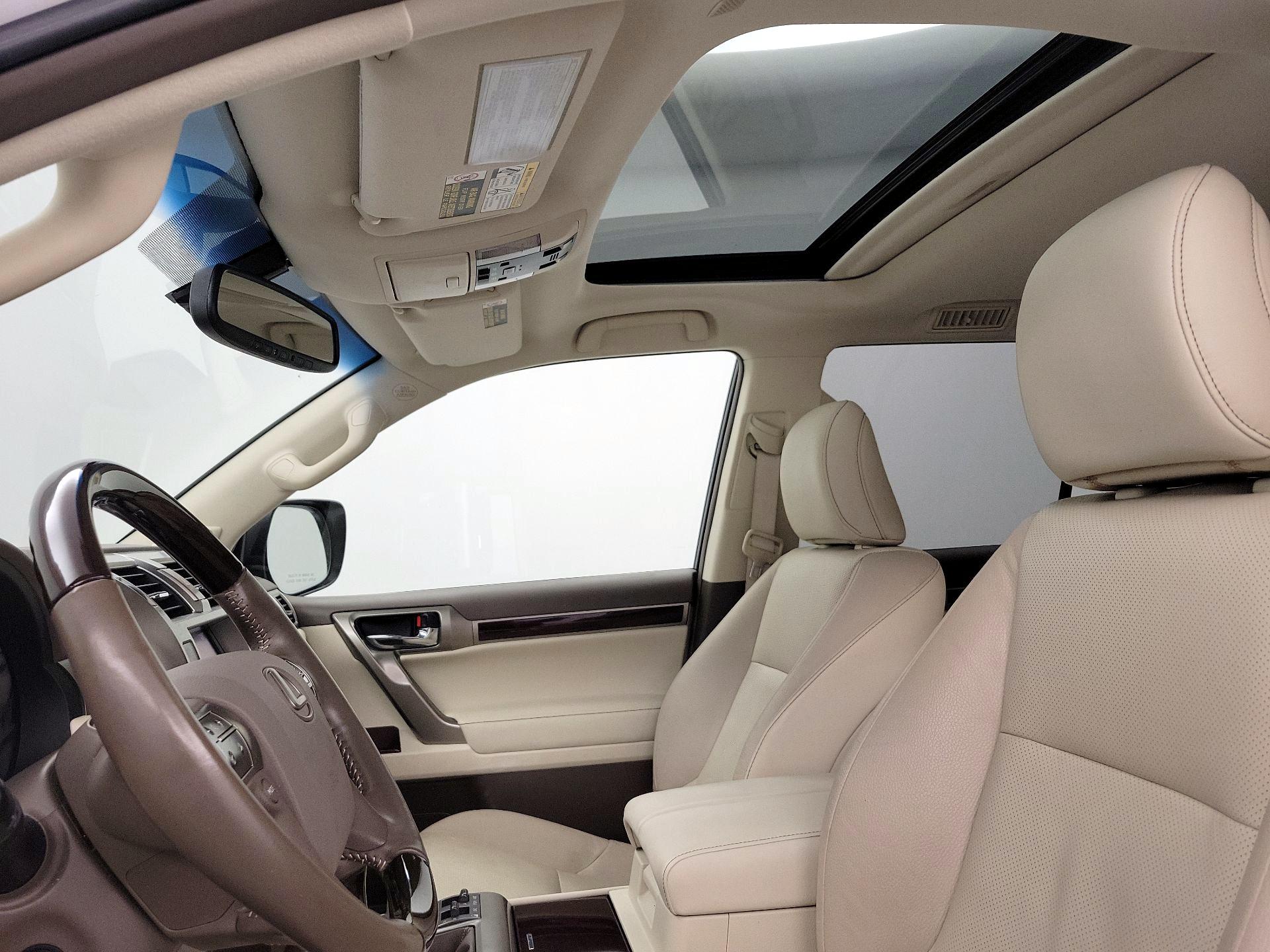 Thumbnail: 2019 Lexus GX - 20