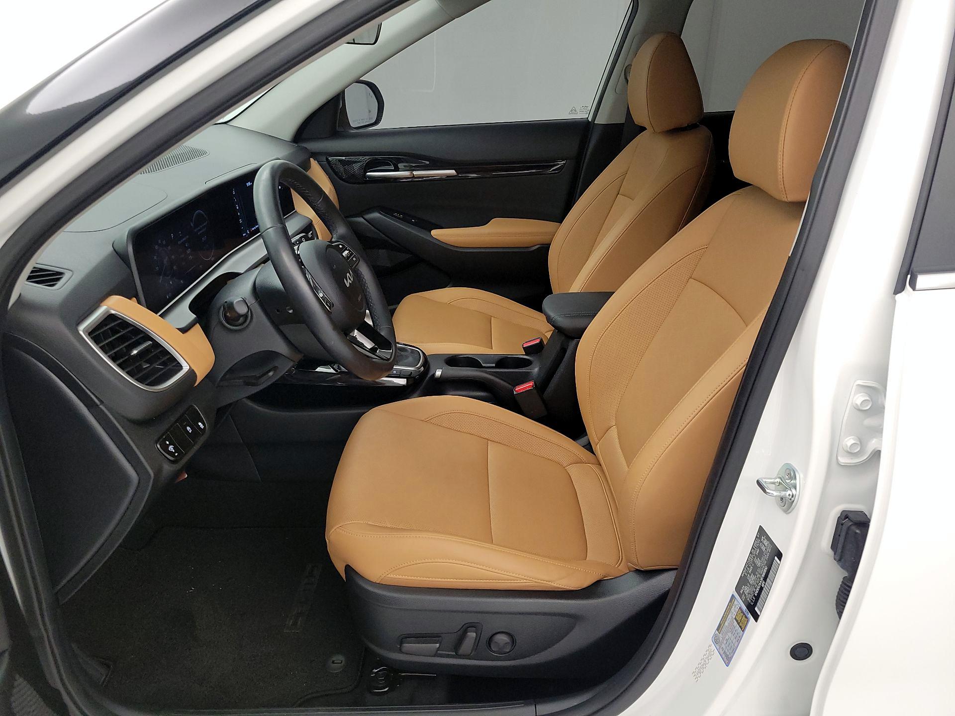 Thumbnail: 2024 Kia Seltos - 11