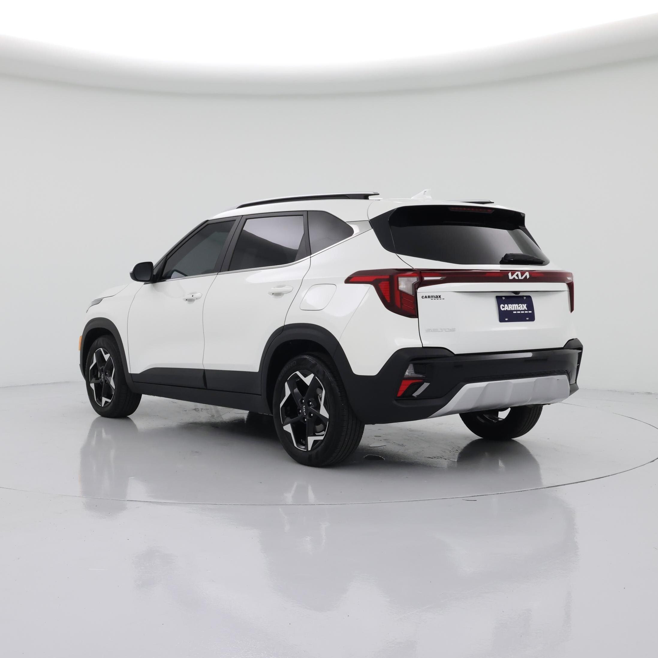 Thumbnail: 2024 Kia Seltos - 2