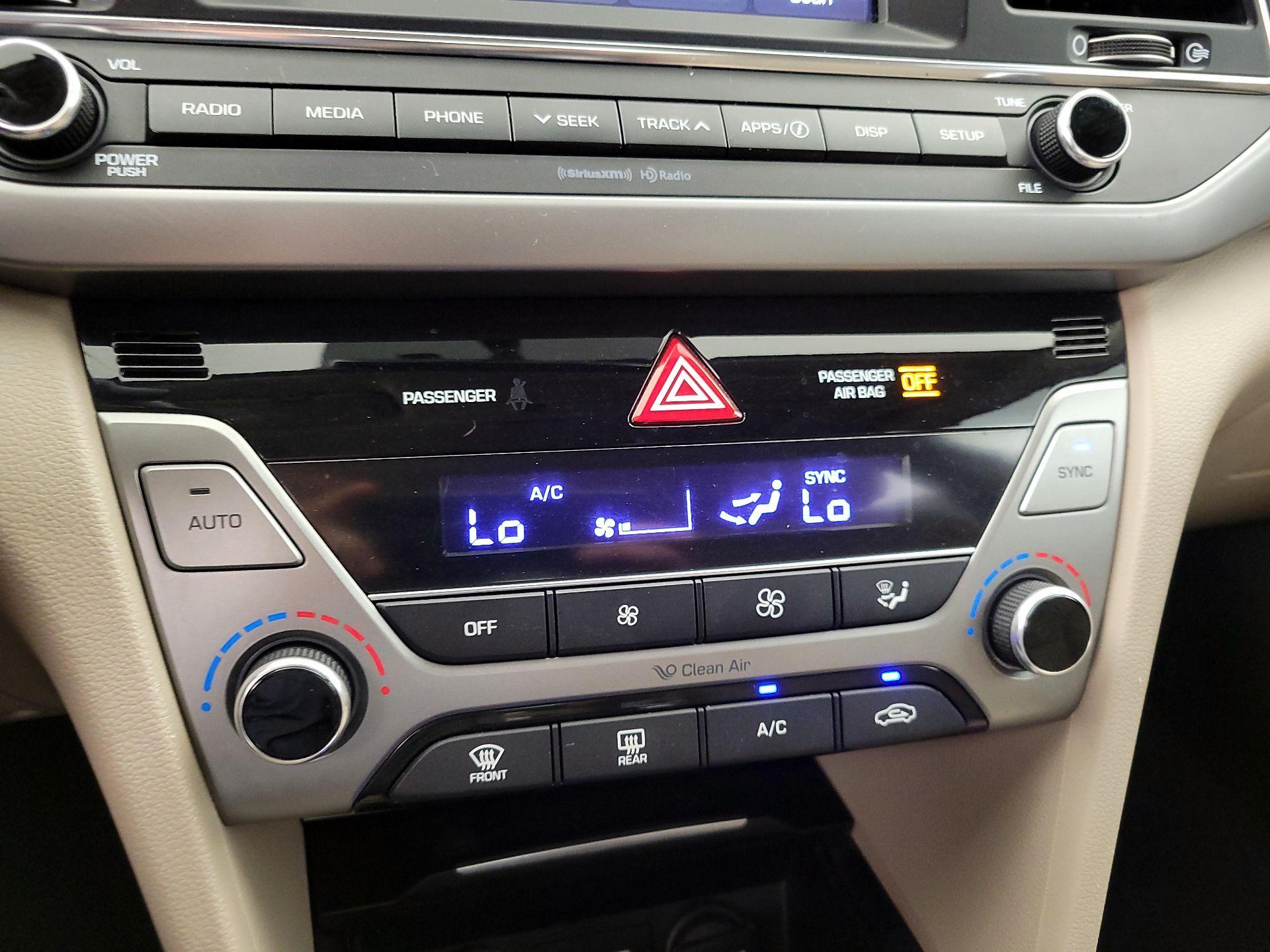 Thumbnail: 2017 Hyundai Elantra - 16