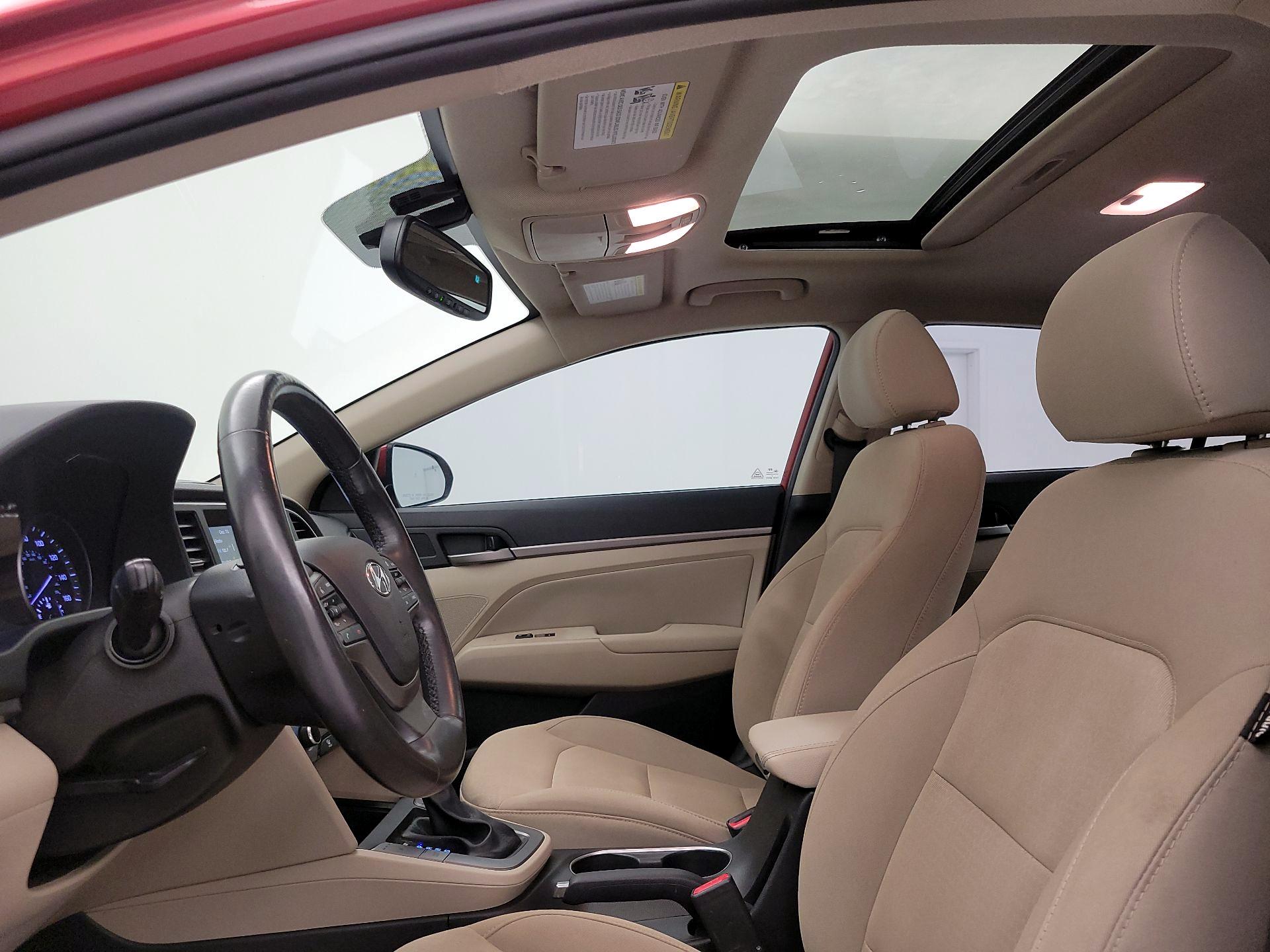 Thumbnail: 2017 Hyundai Elantra - 19