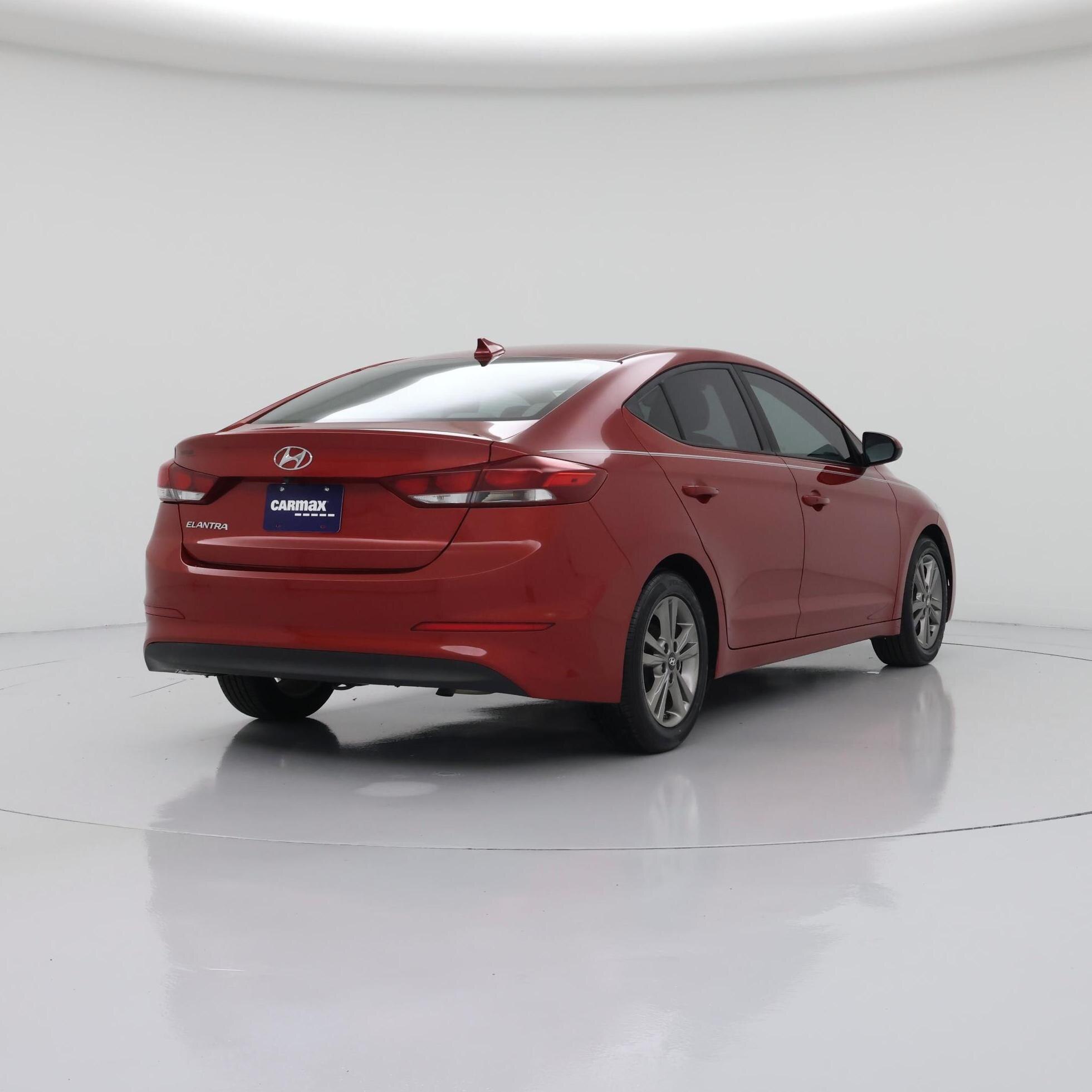 Thumbnail: 2017 Hyundai Elantra - 8