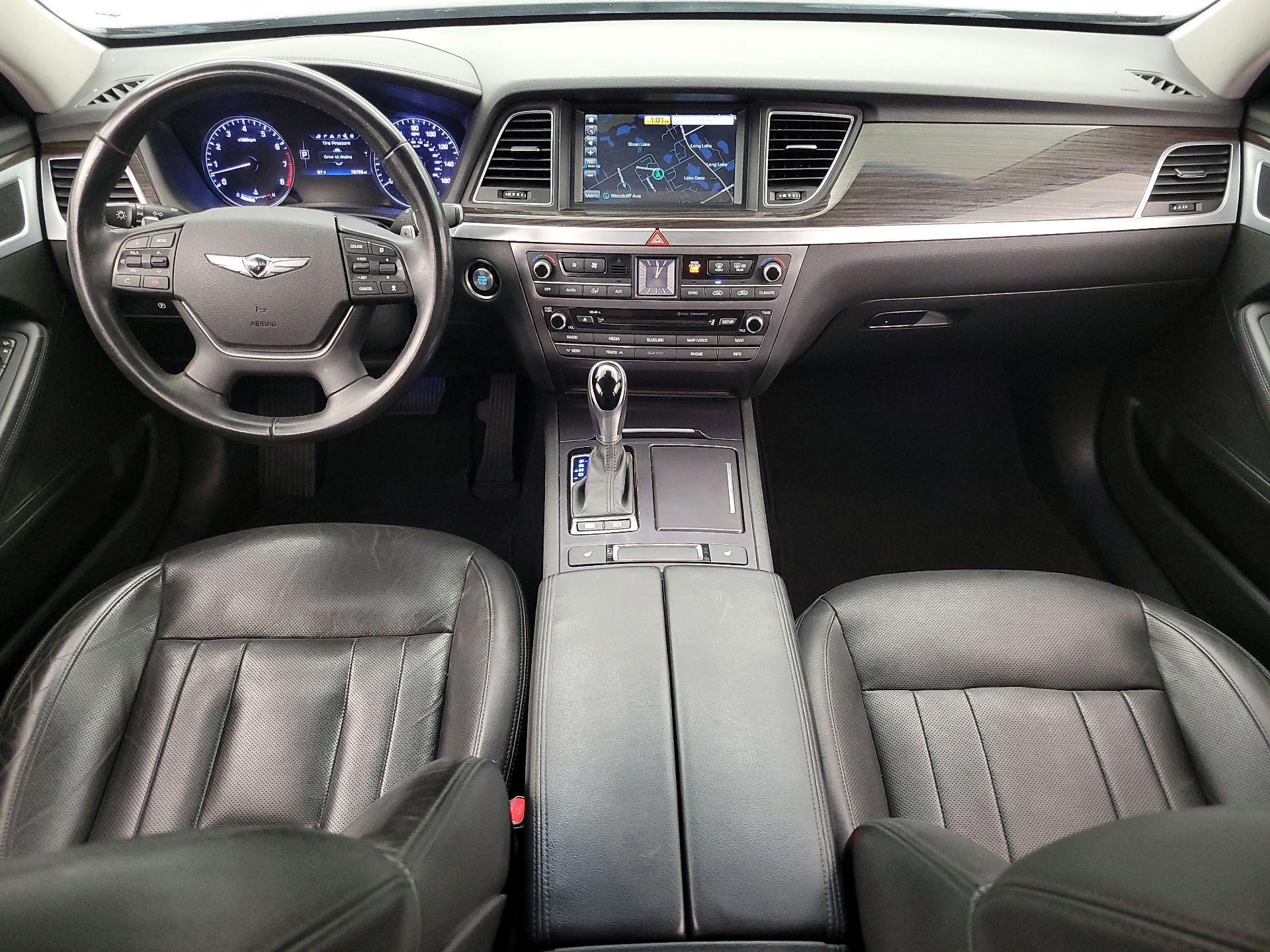 Thumbnail: 2017 Genesis G80 - 9