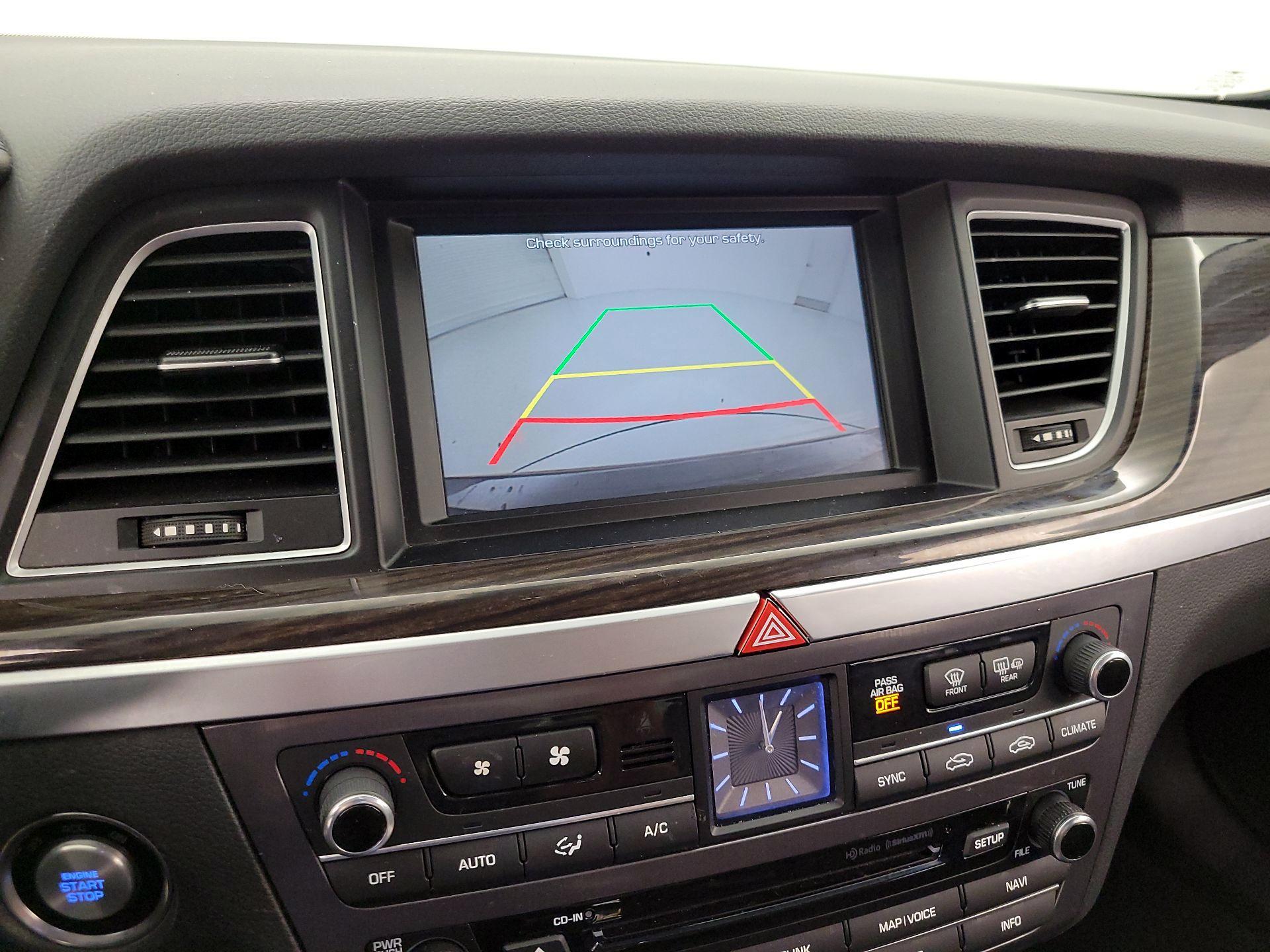 Thumbnail: 2017 Genesis G80 - 15