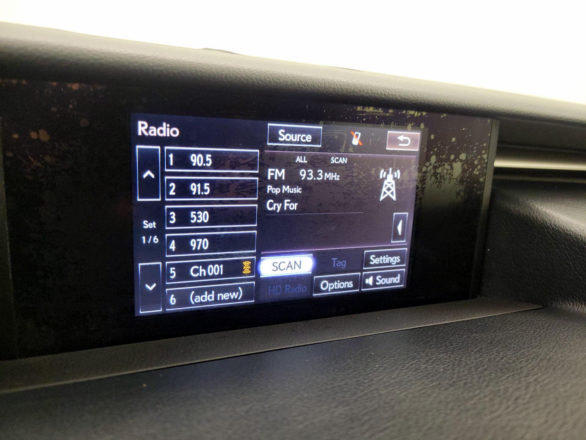 Thumbnail: 2015 Lexus RC - 16