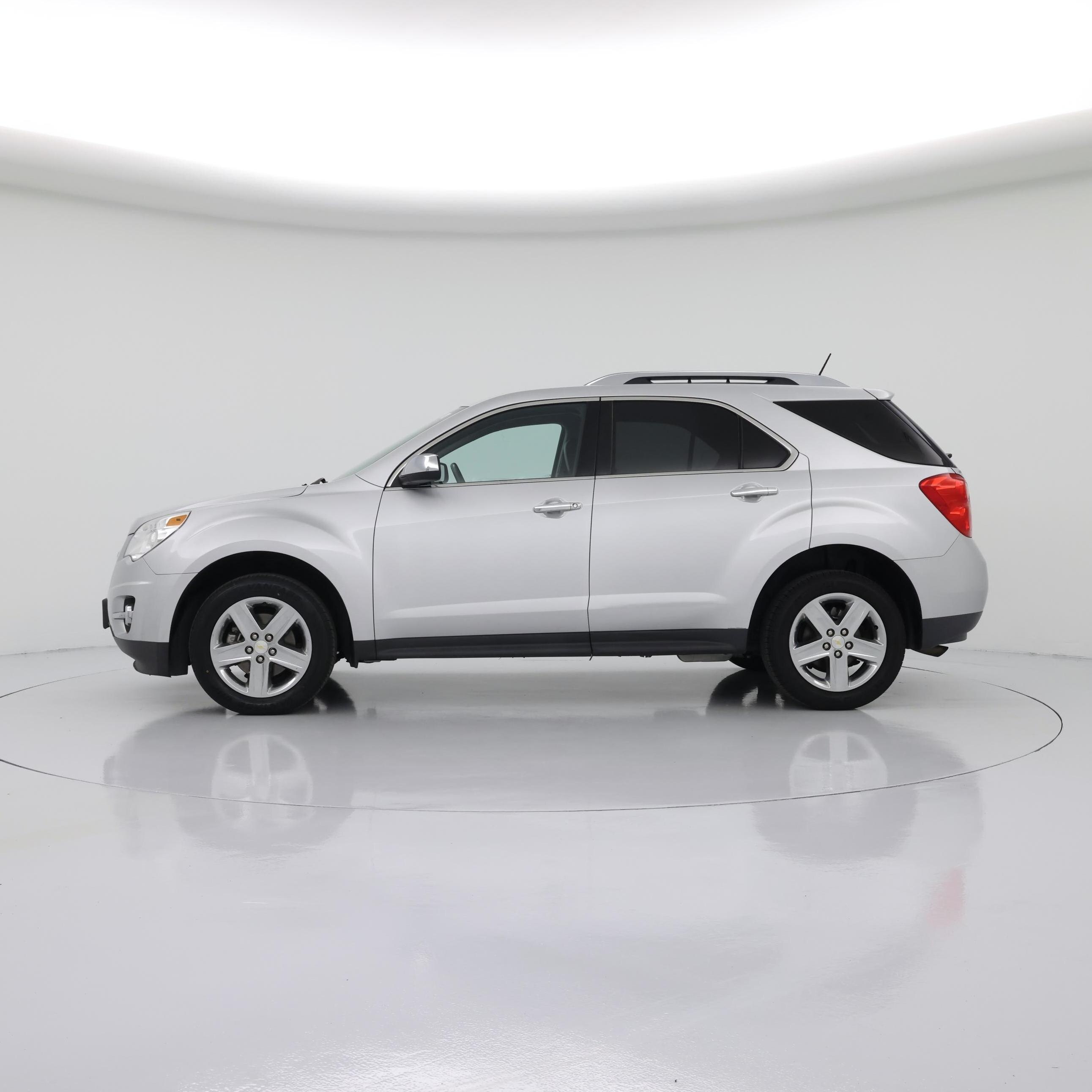 Thumbnail: 2015 Chevrolet Equinox - 3
