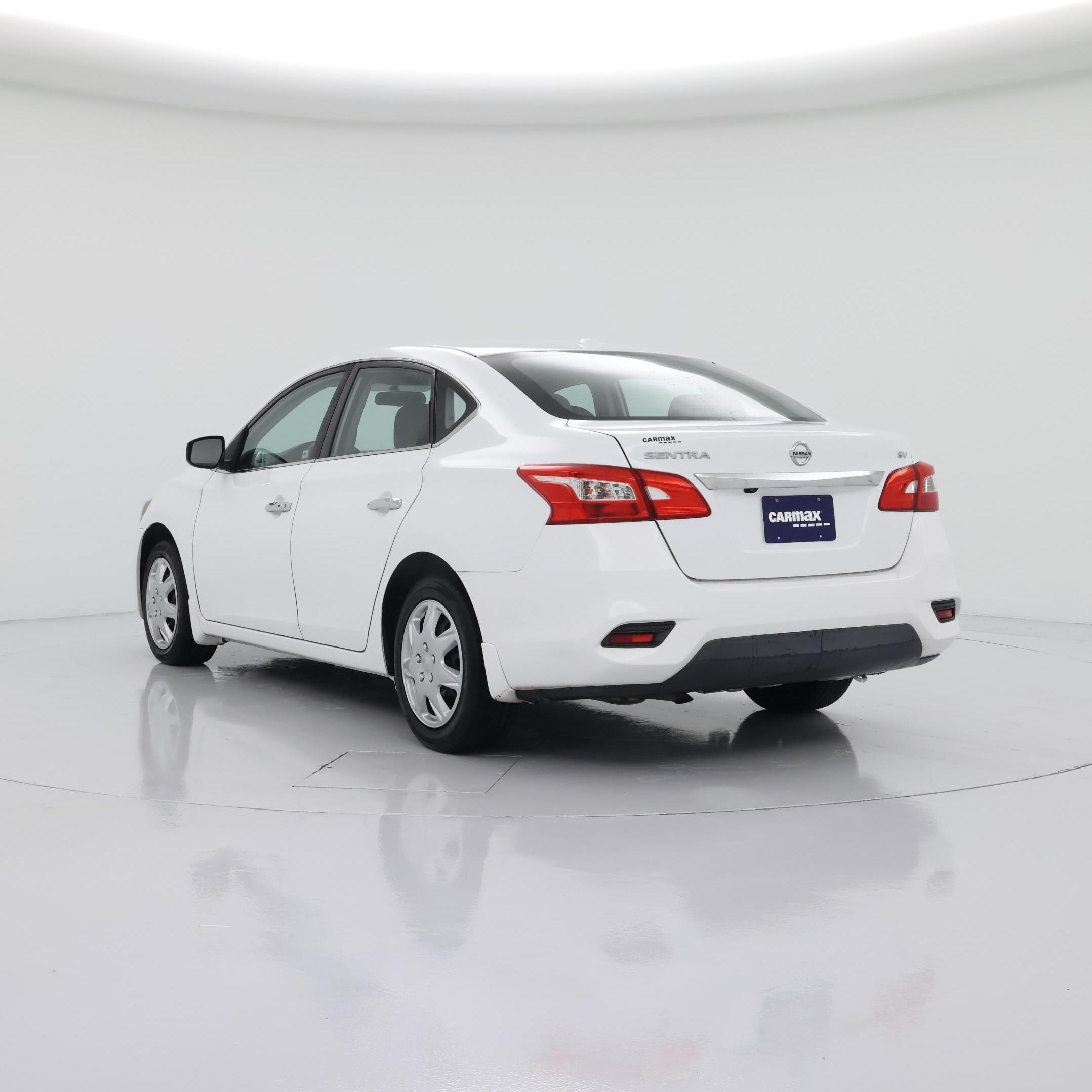 Thumbnail: 2016 Nissan Sentra - 2