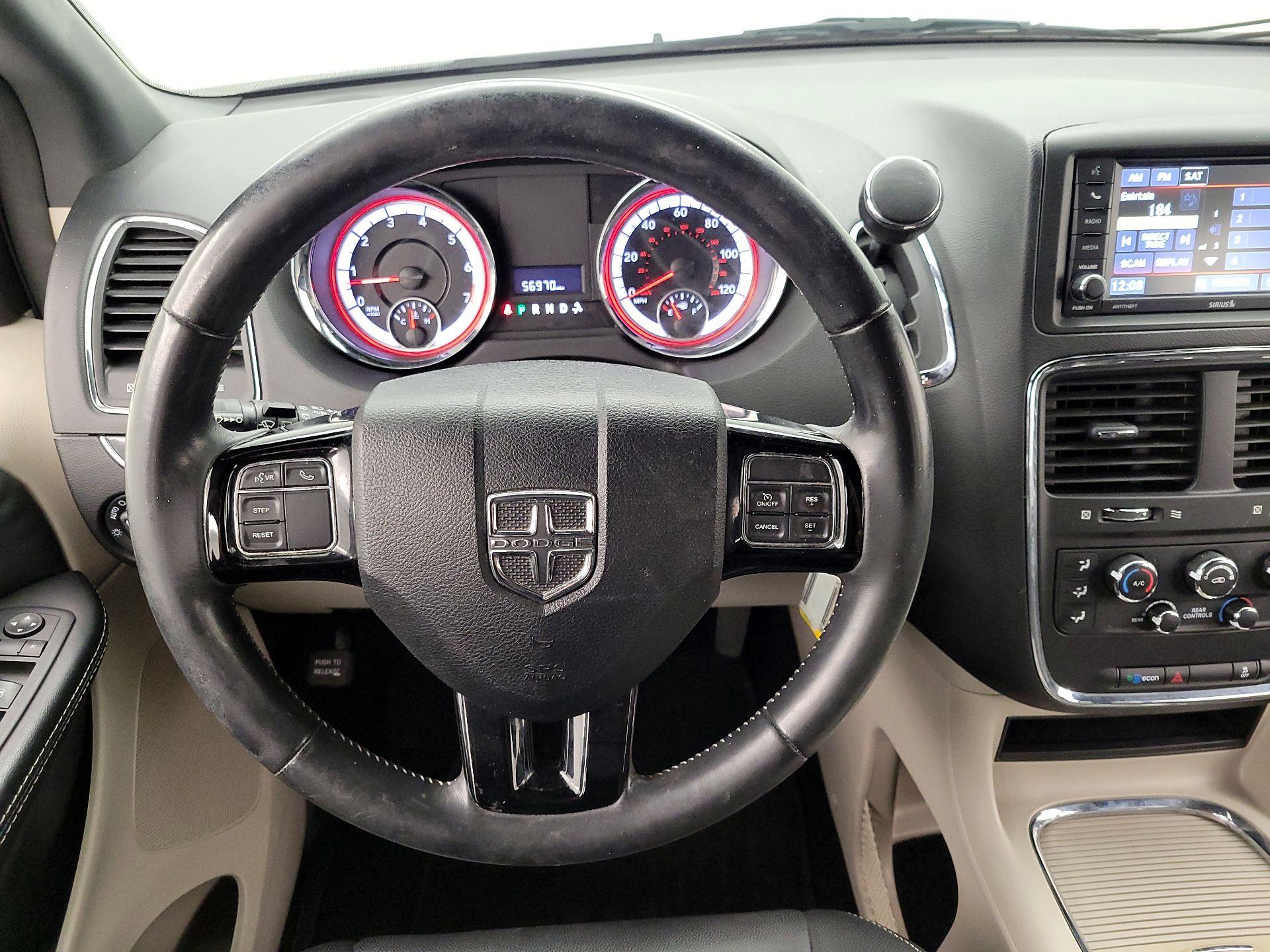 Thumbnail: 2019 Dodge Grand Caravan - 10