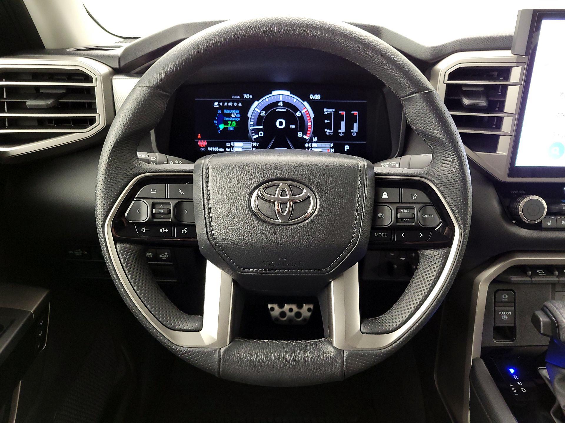 Thumbnail: 2024 Toyota Tundra - 10