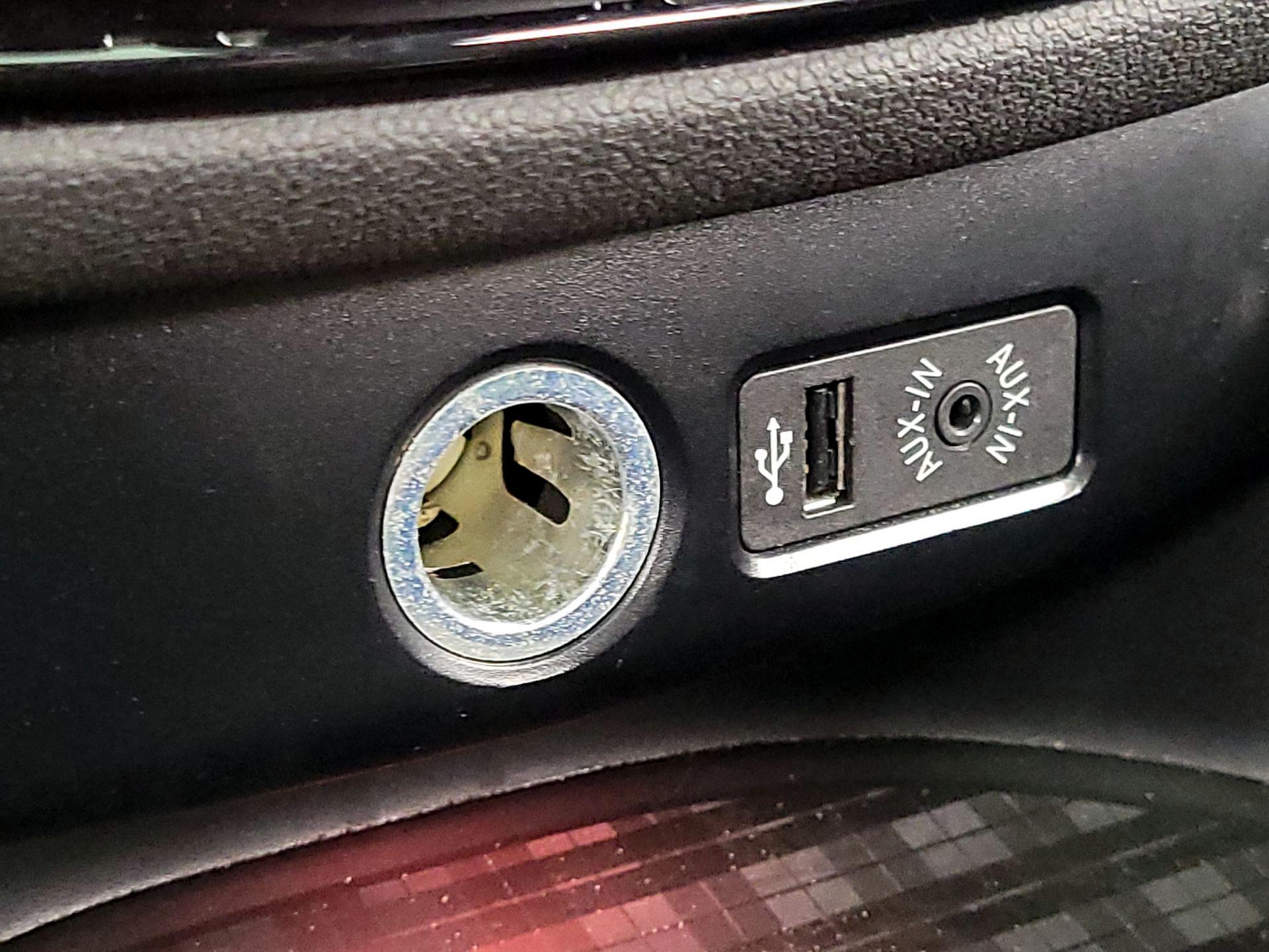 Thumbnail: 2017 MINI Cooper Clubman - 19