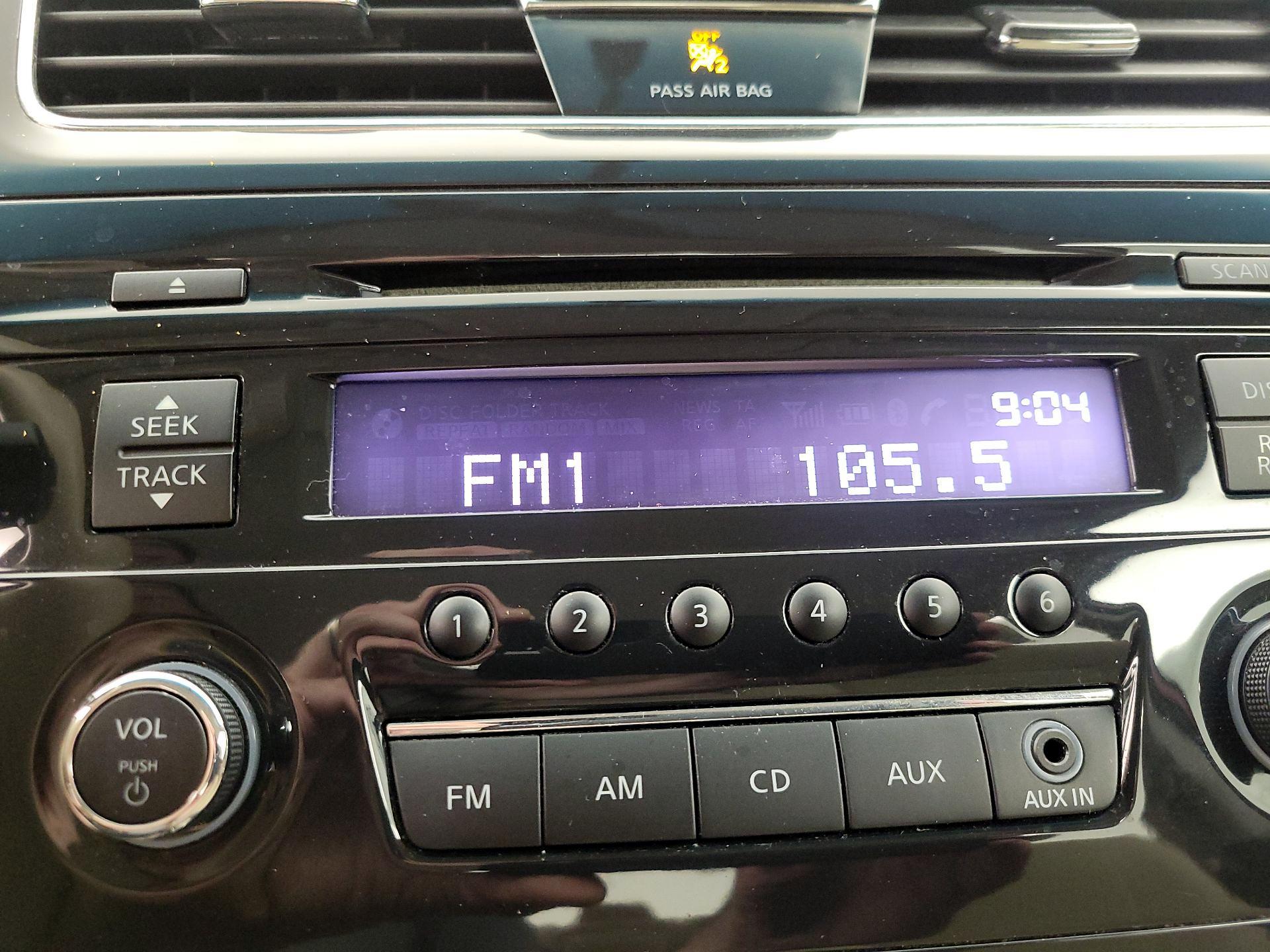 Thumbnail: 2015 Nissan Altima - 14