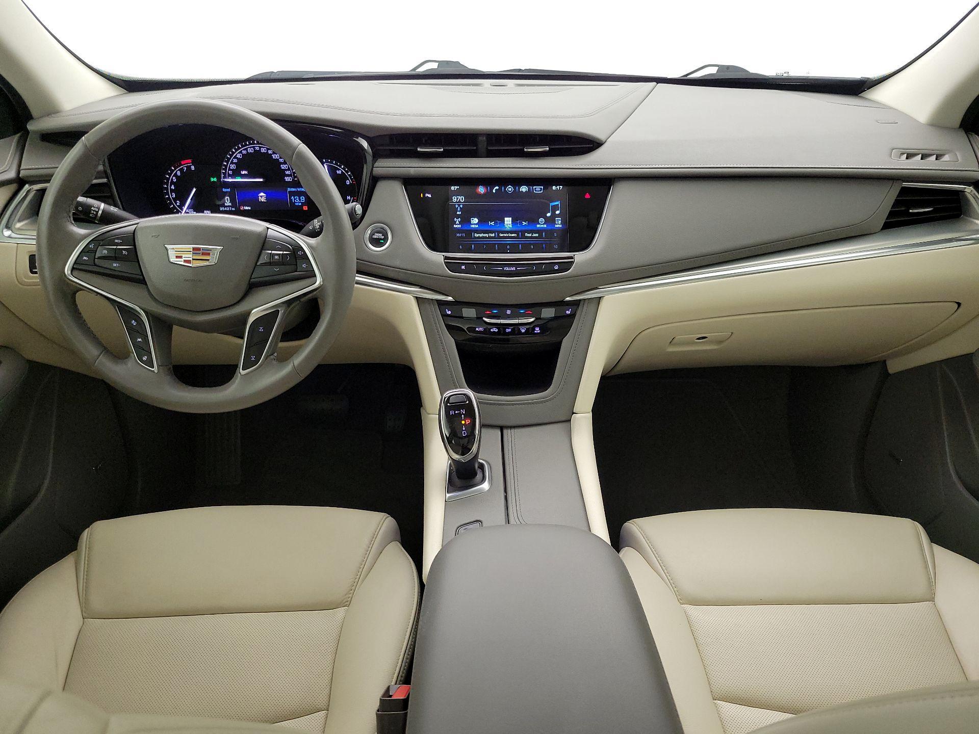 Thumbnail: 2019 Cadillac XT5 - 9