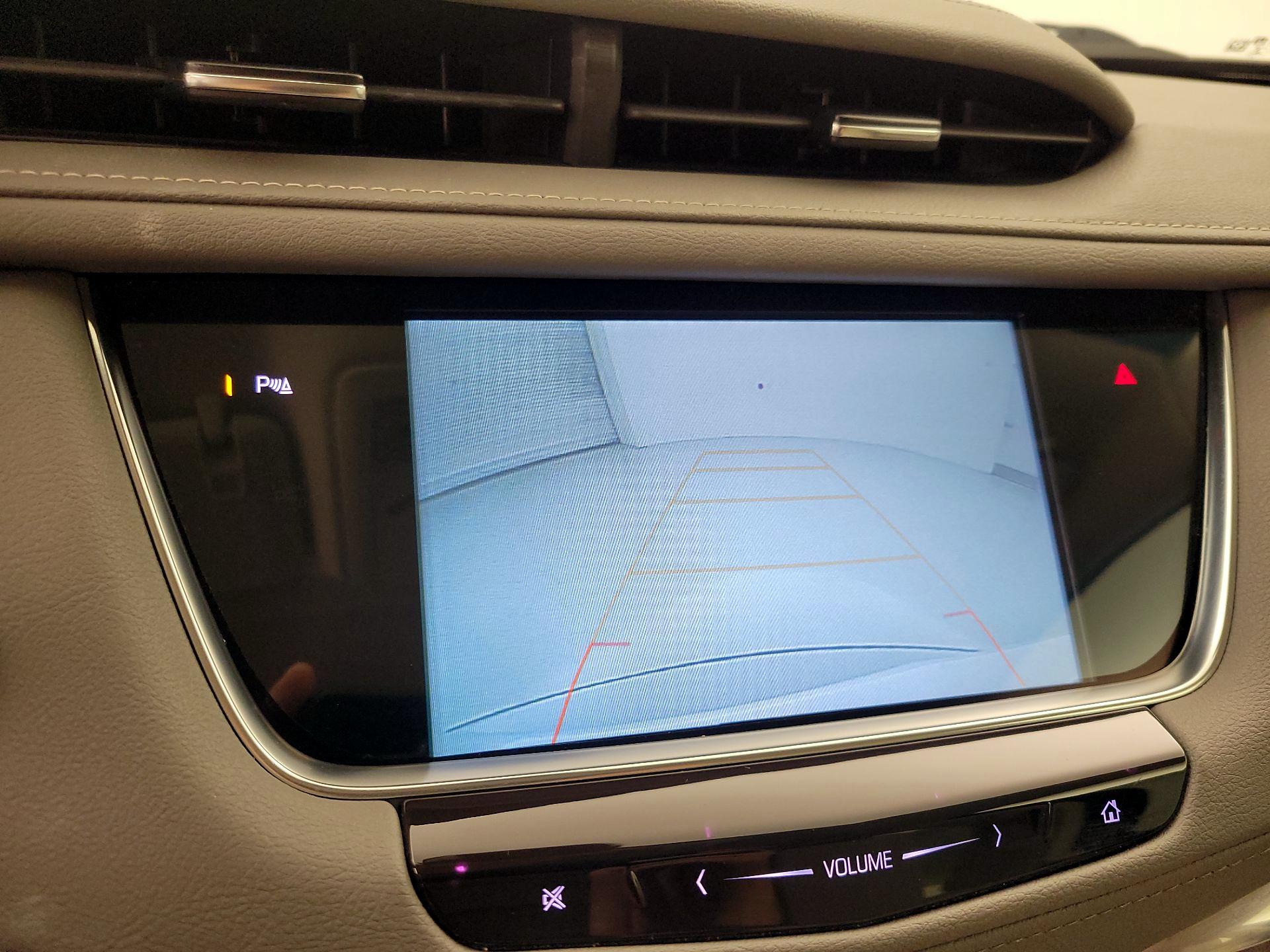 Thumbnail: 2019 Cadillac XT5 - 14