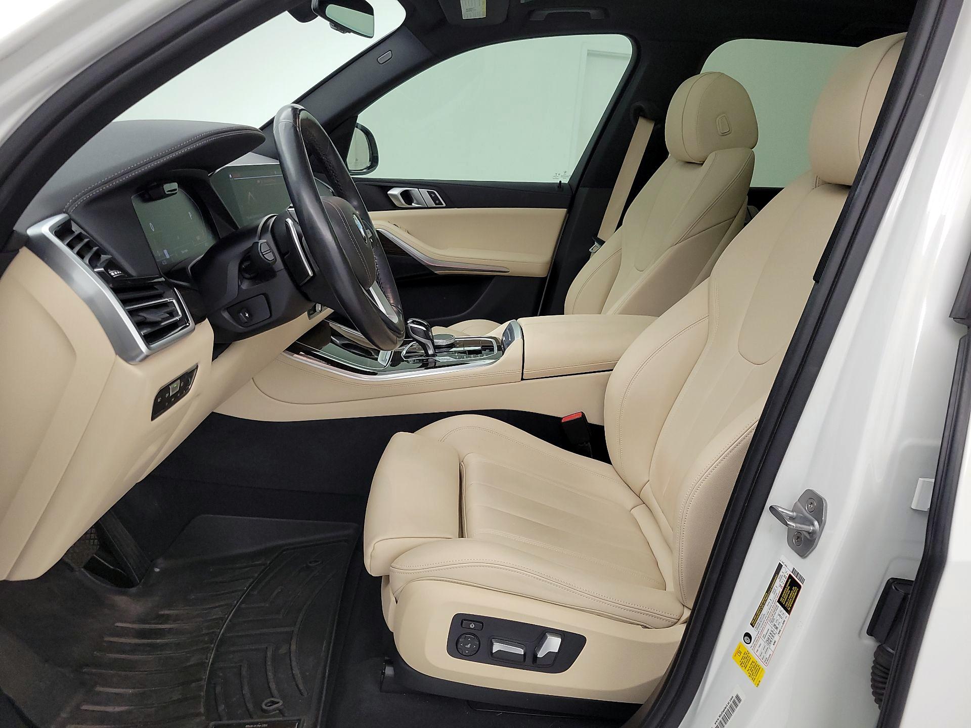 Thumbnail: 2020 BMW X5 - 11