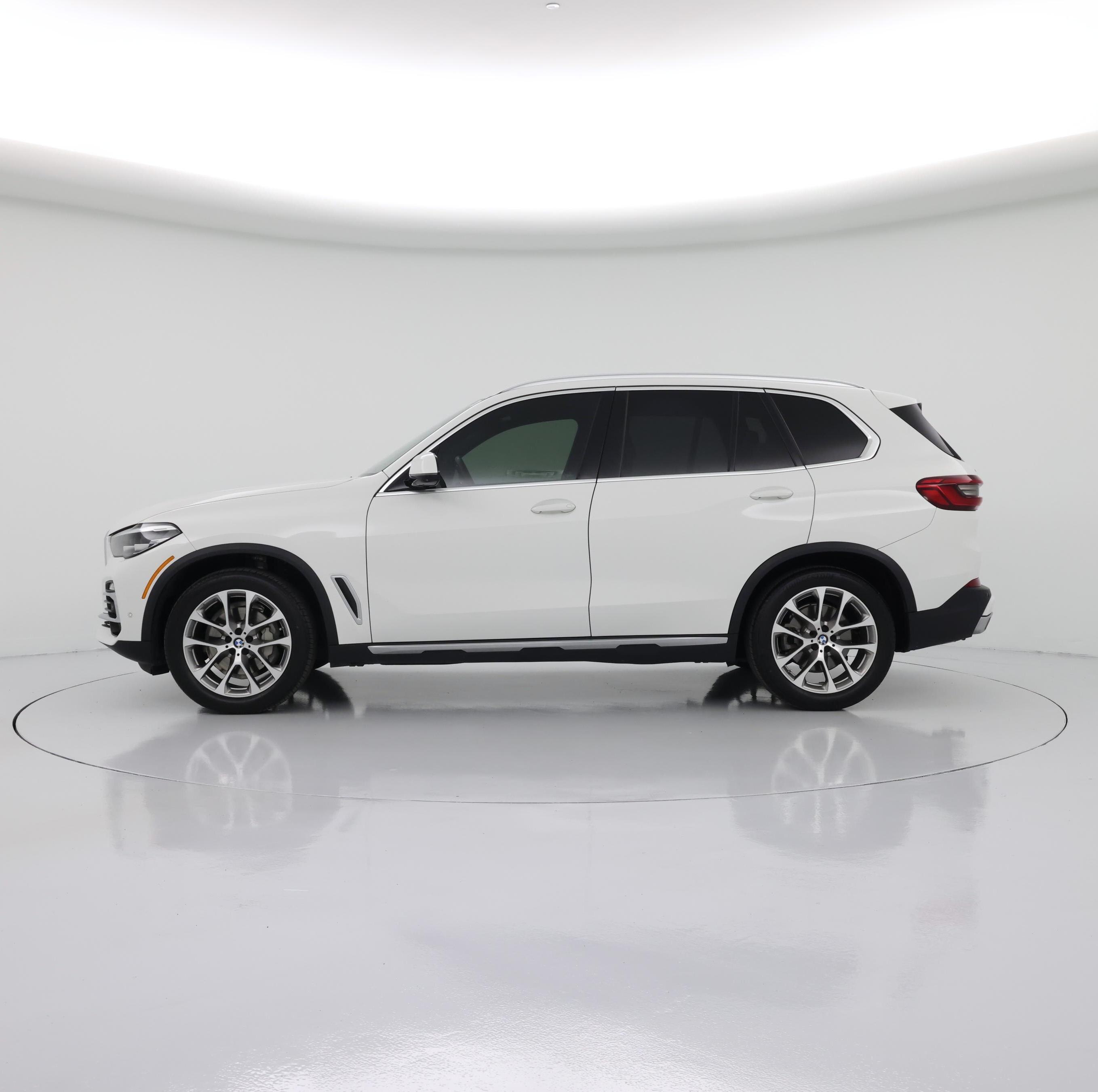 Thumbnail: 2020 BMW X5 - 3