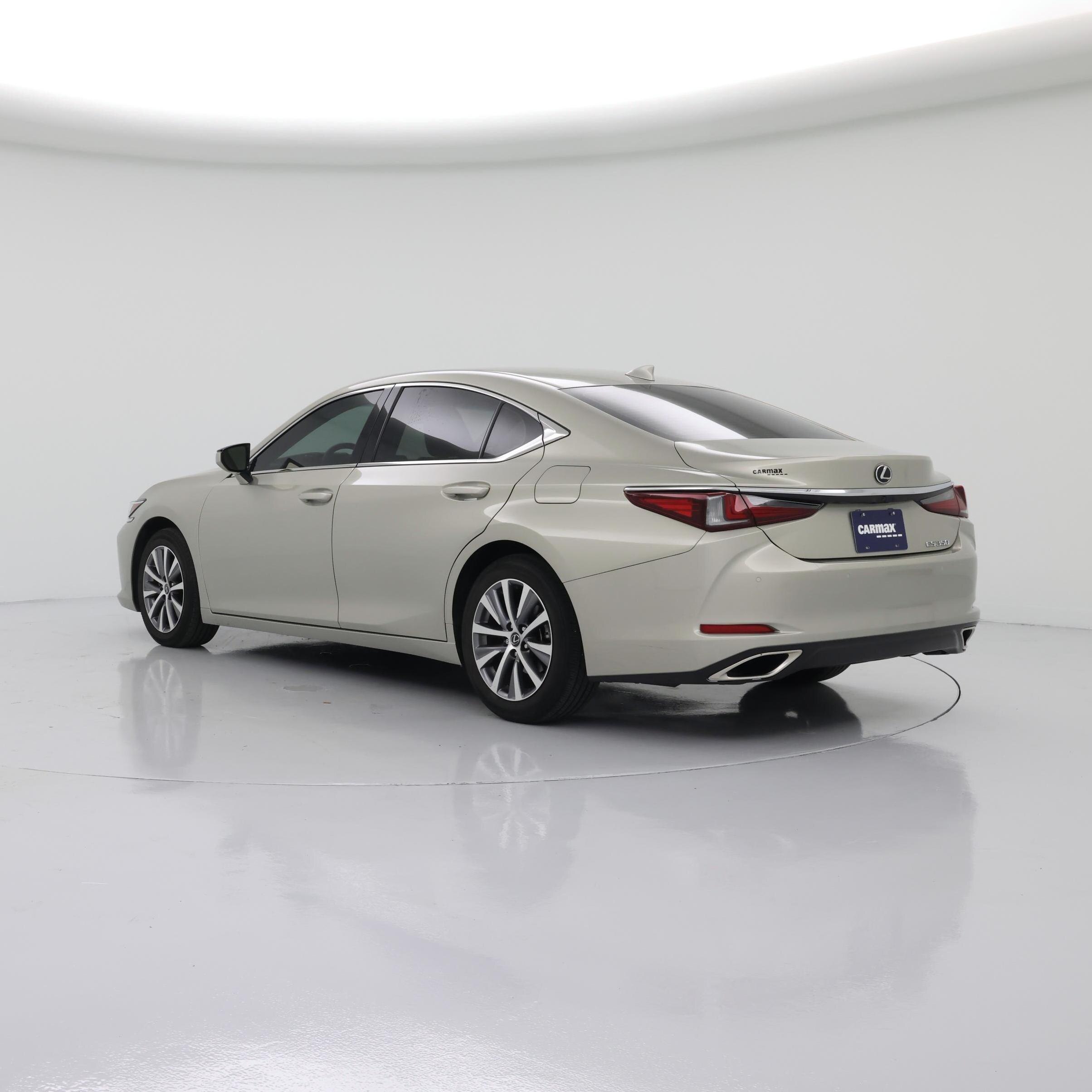Thumbnail: 2021 Lexus ES - 2