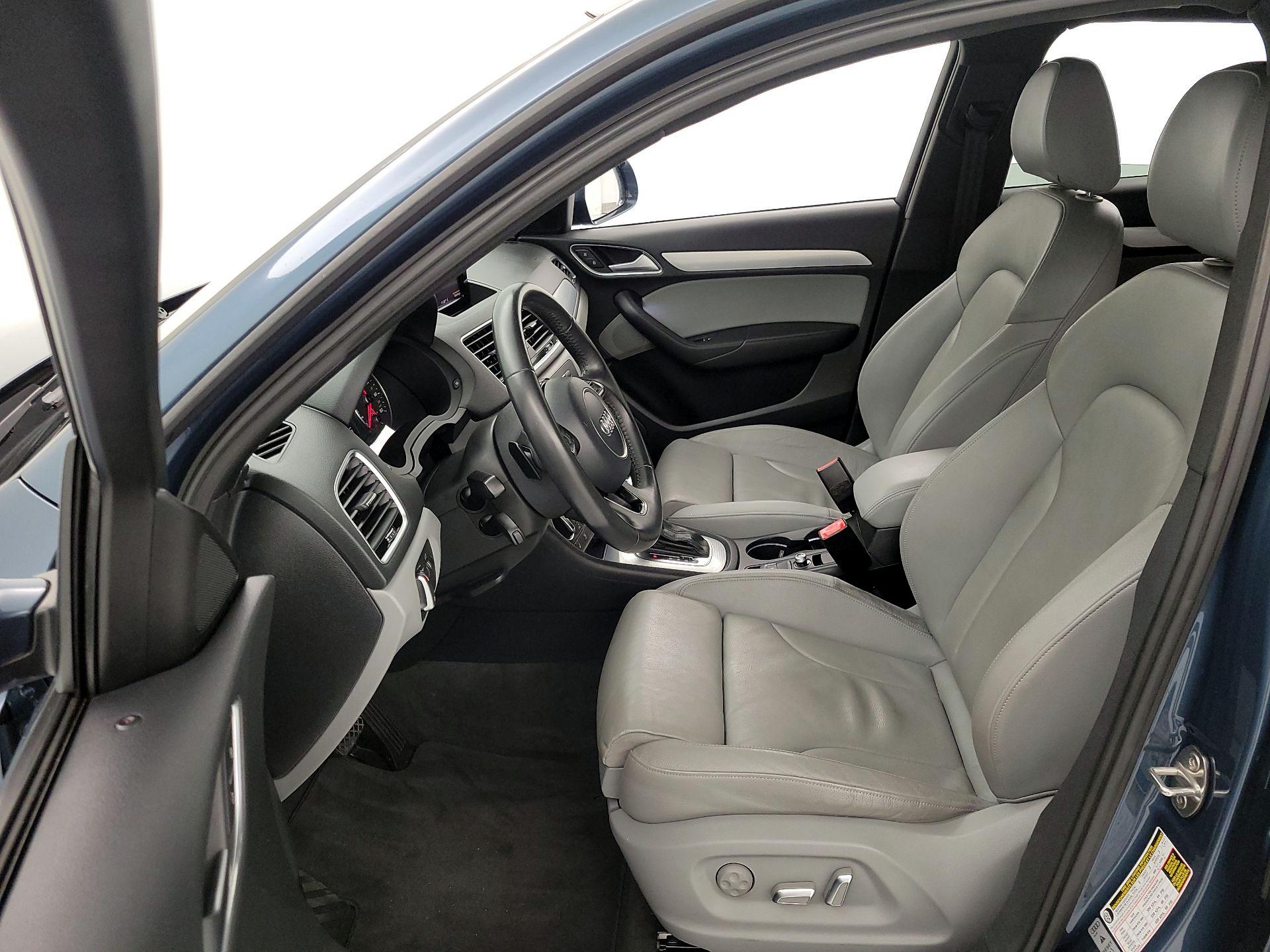 Thumbnail: 2018 Audi Q3 - 11