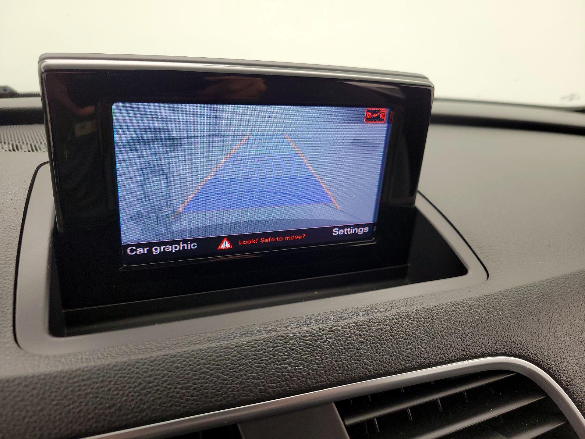 Thumbnail: 2018 Audi Q3 - 14