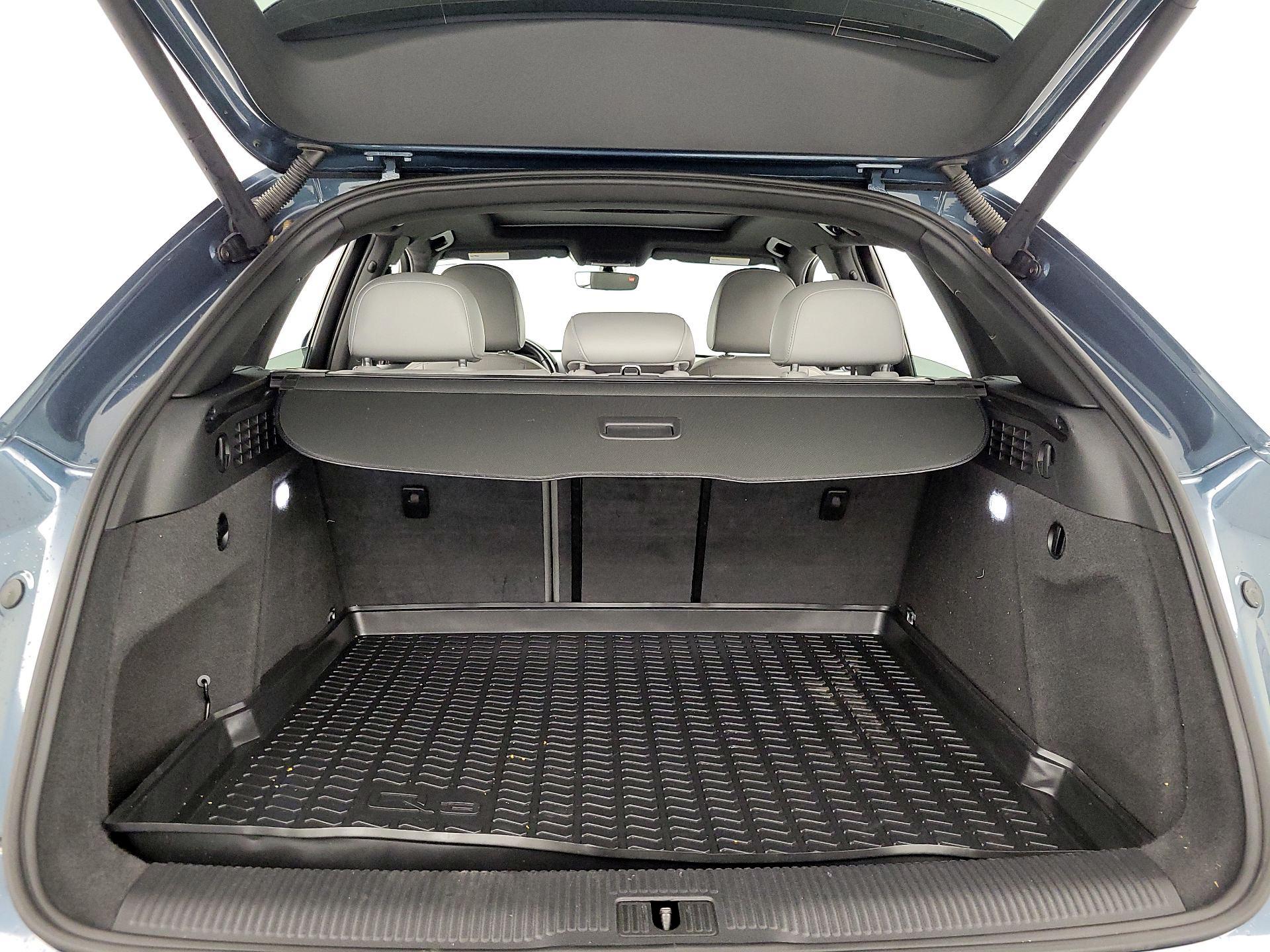 Thumbnail: 2018 Audi Q3 - 20