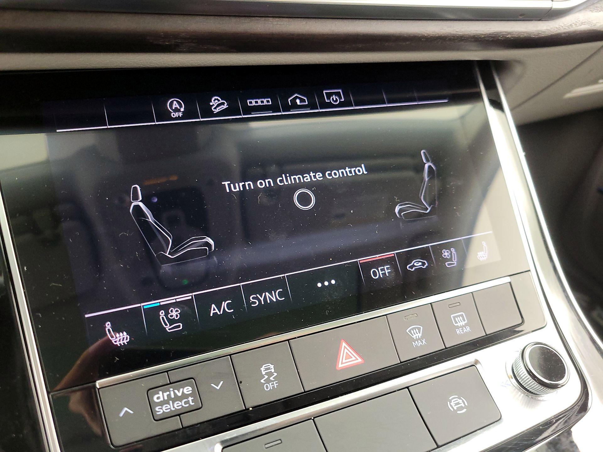 Thumbnail: 2021 Audi Q7 - 16