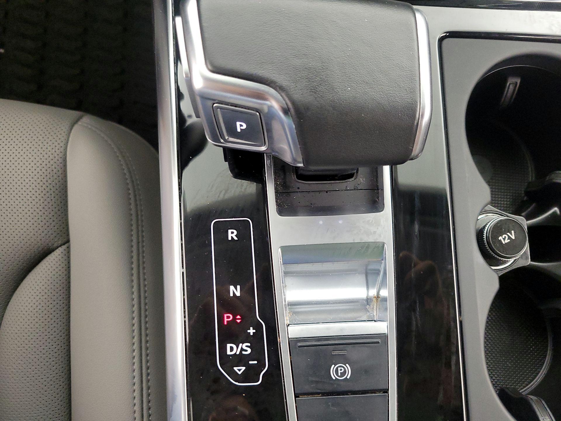 Thumbnail: 2021 Audi Q7 - 17