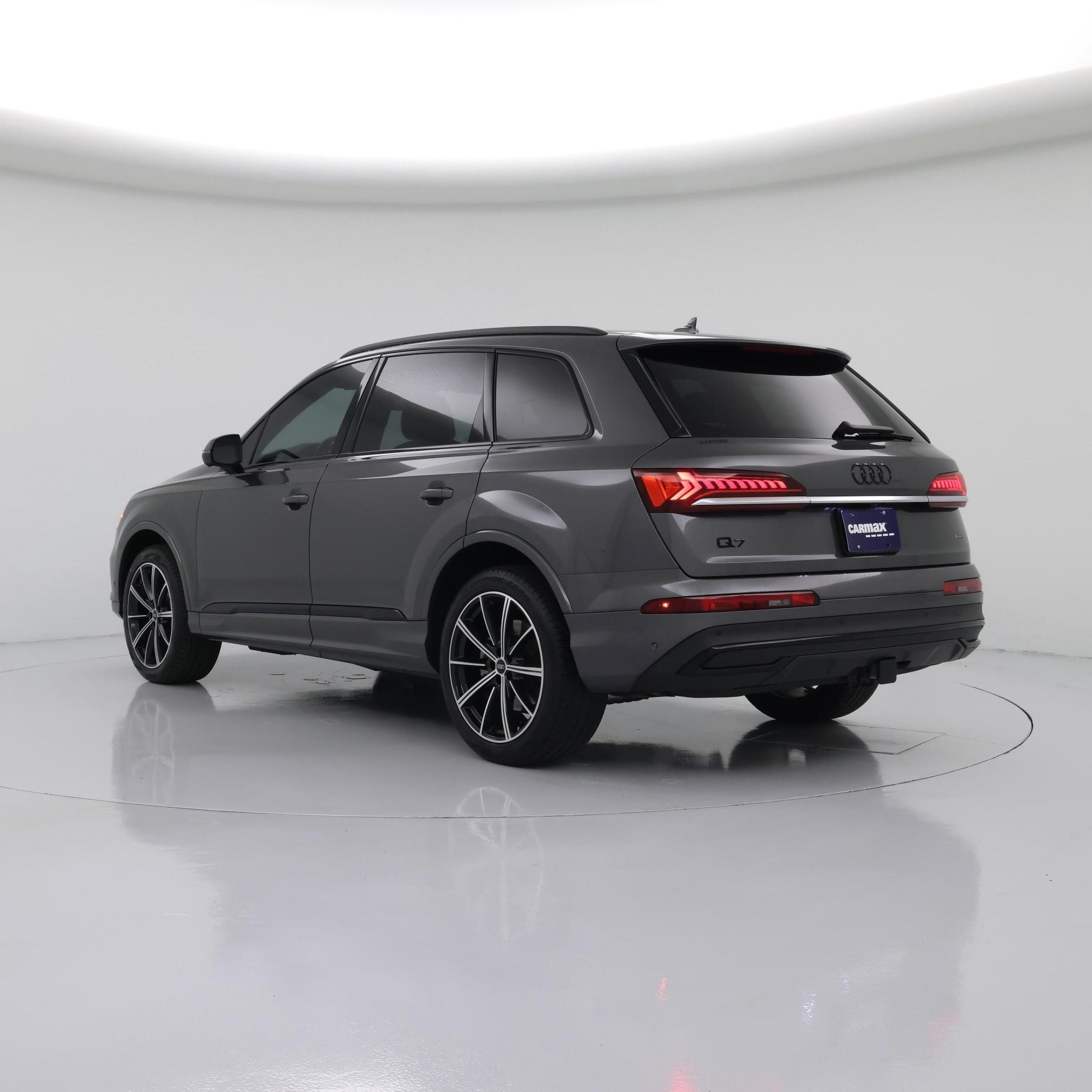 Thumbnail: 2021 Audi Q7 - 2