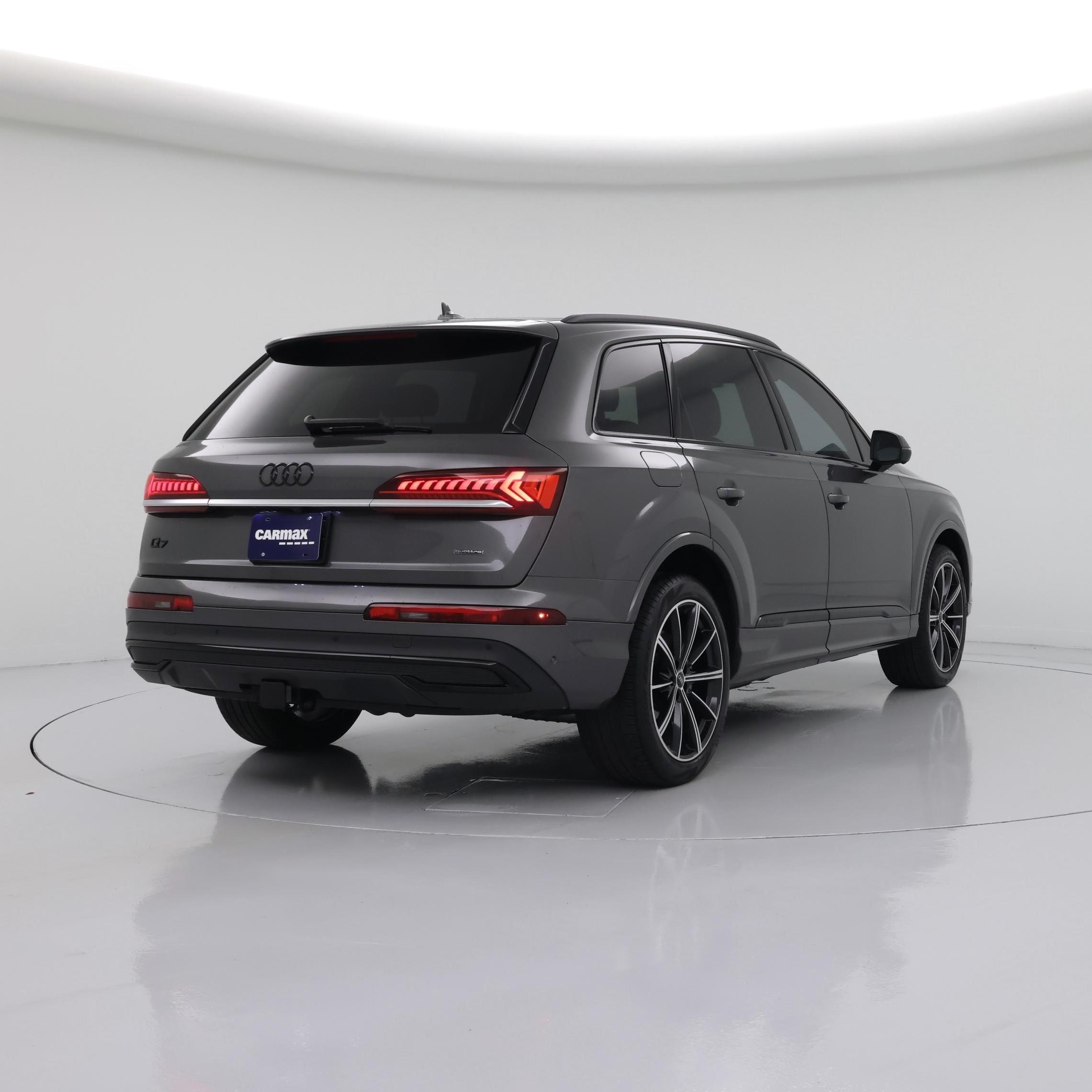 Thumbnail: 2021 Audi Q7 - 8