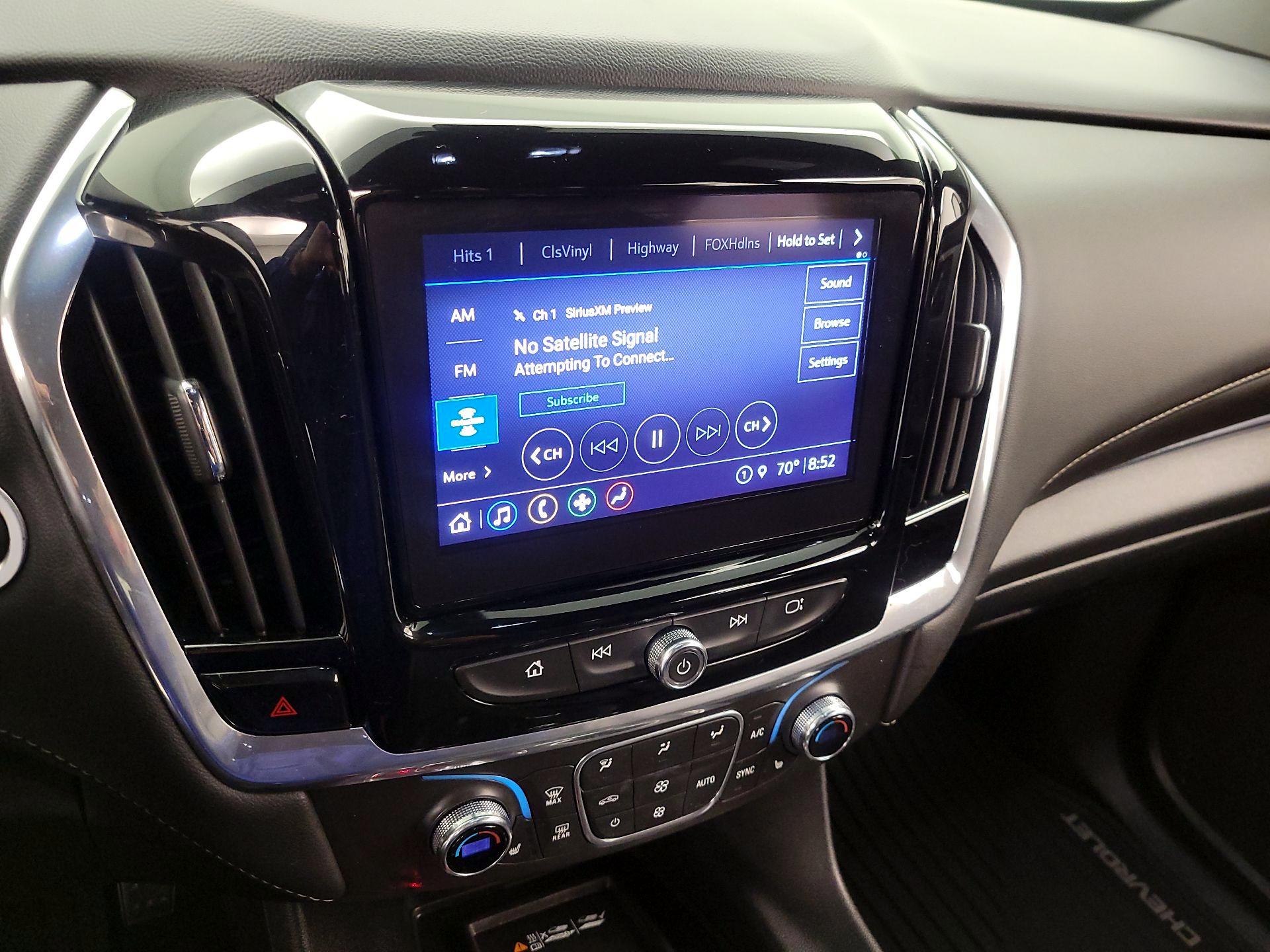 Thumbnail: 2022 Chevrolet Traverse - 15