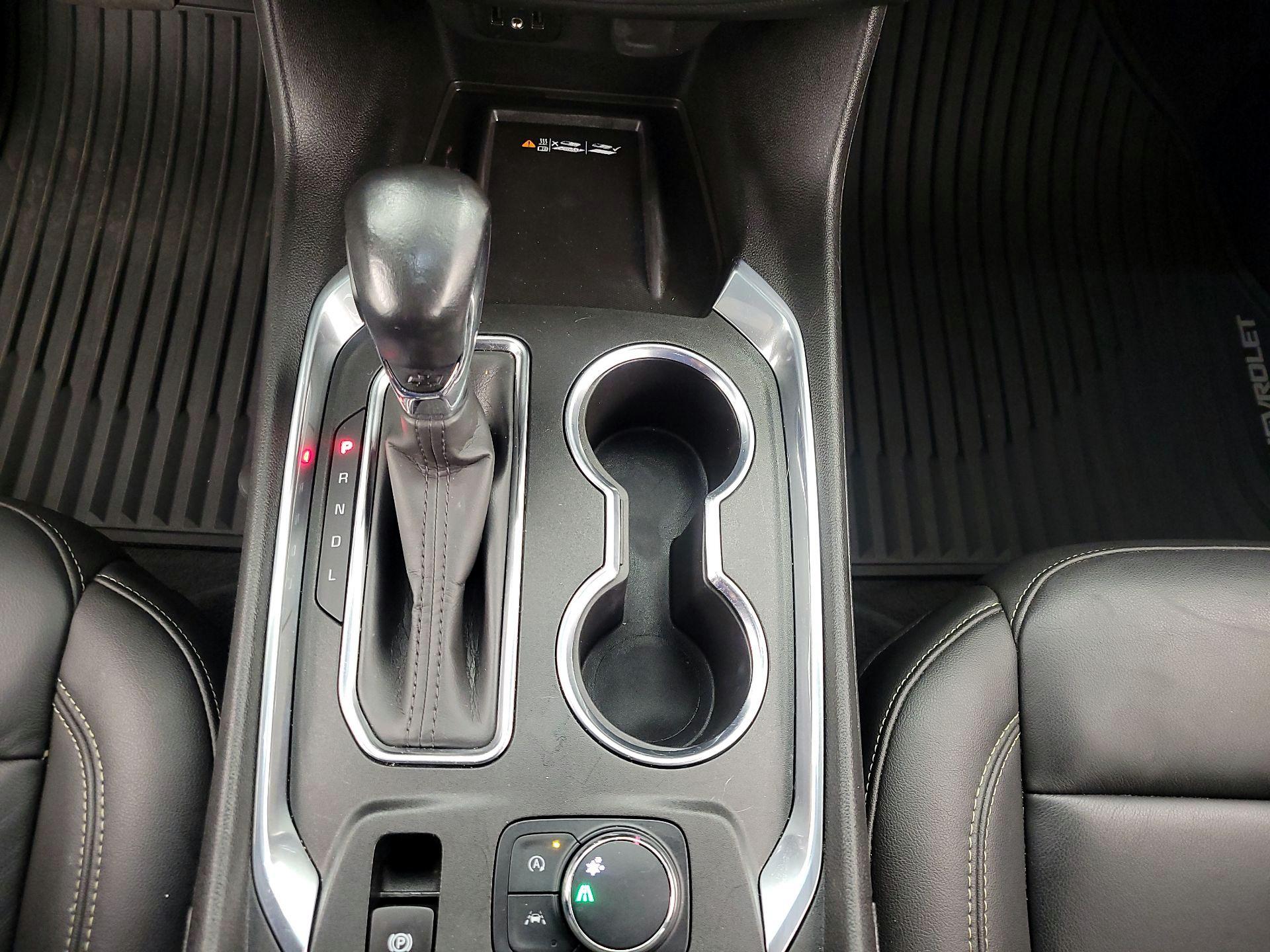 Thumbnail: 2022 Chevrolet Traverse - 17