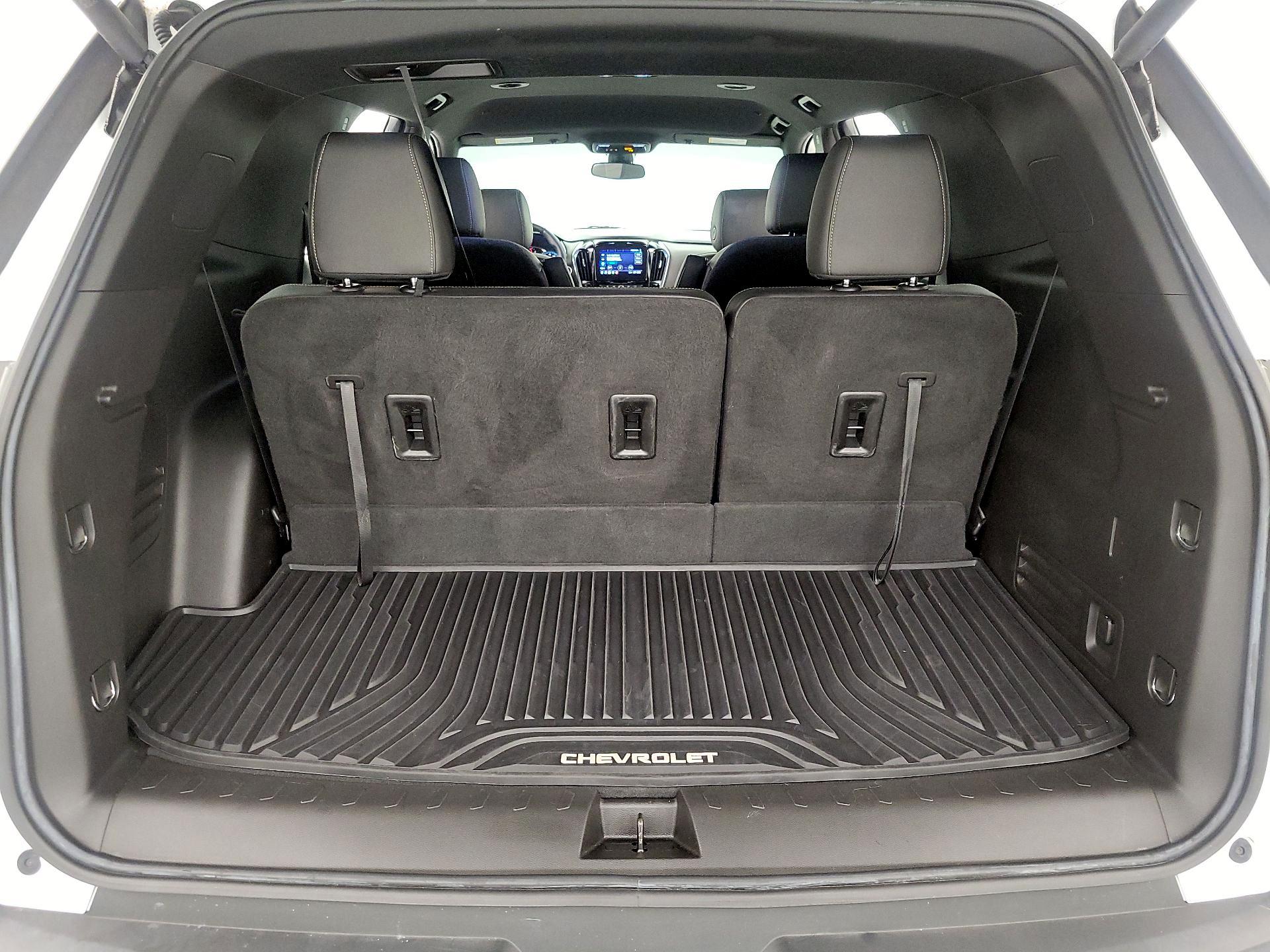 Thumbnail: 2022 Chevrolet Traverse - 20