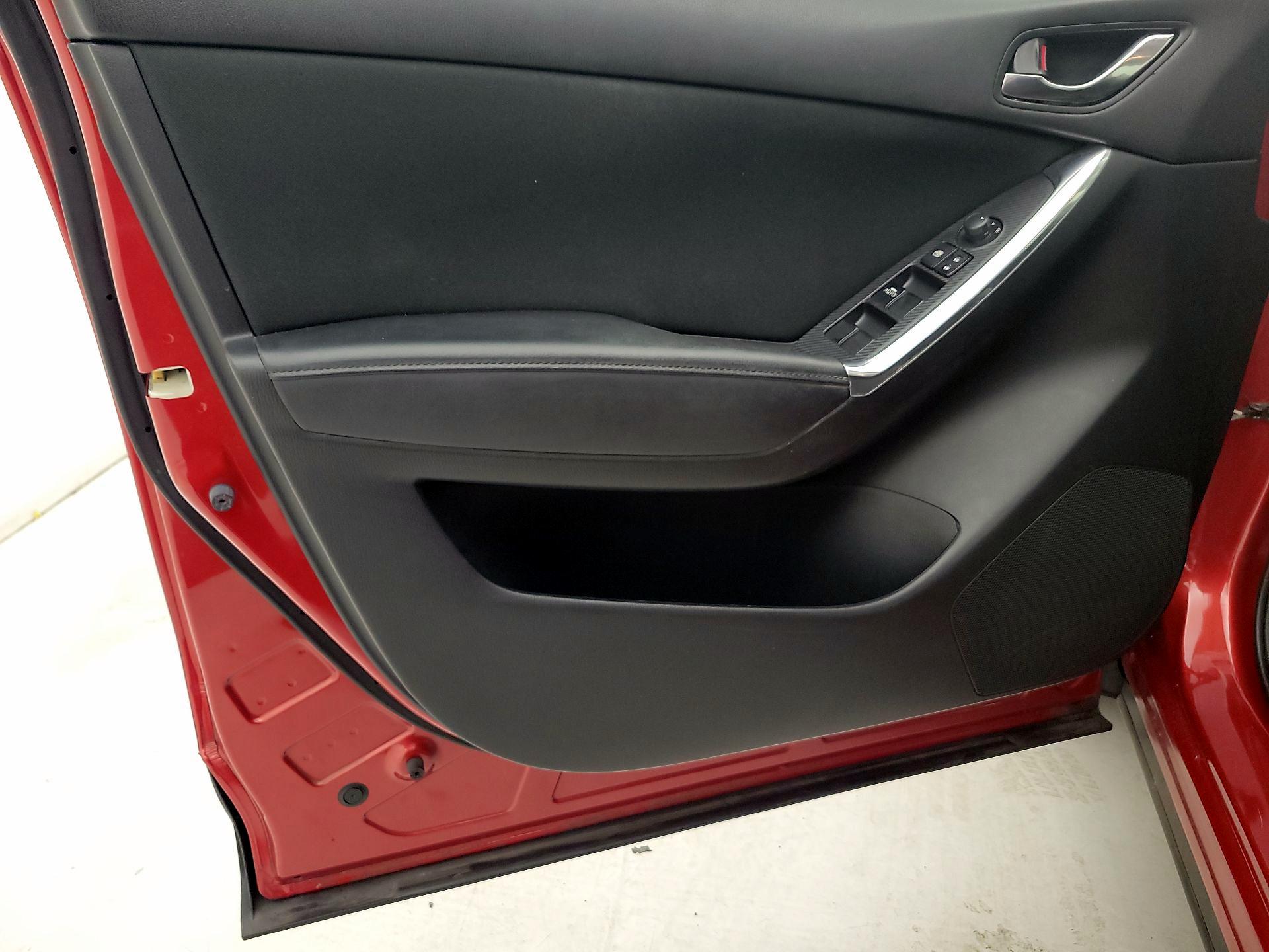 Thumbnail: 2016 Mazda CX-5 - 12