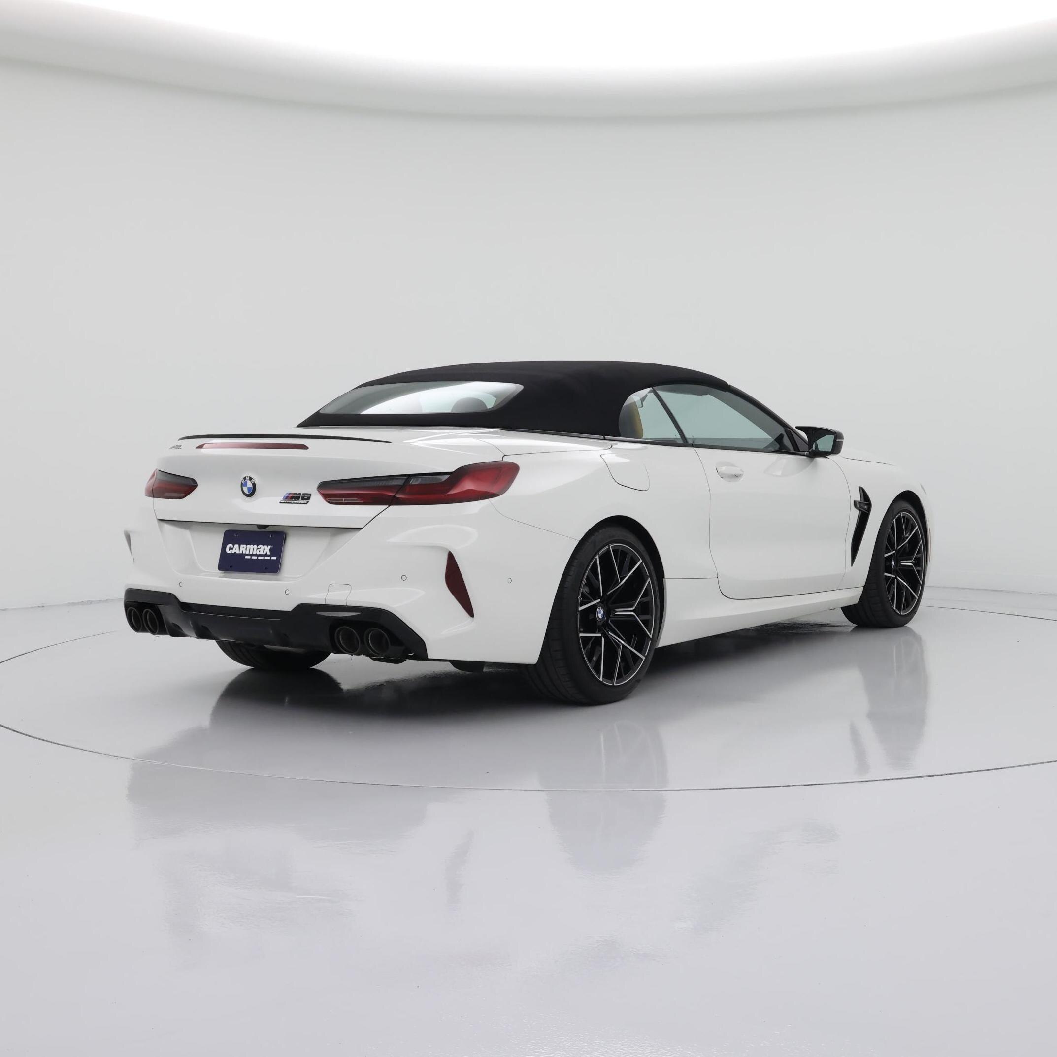 Thumbnail: 2022 BMW M8 - 8