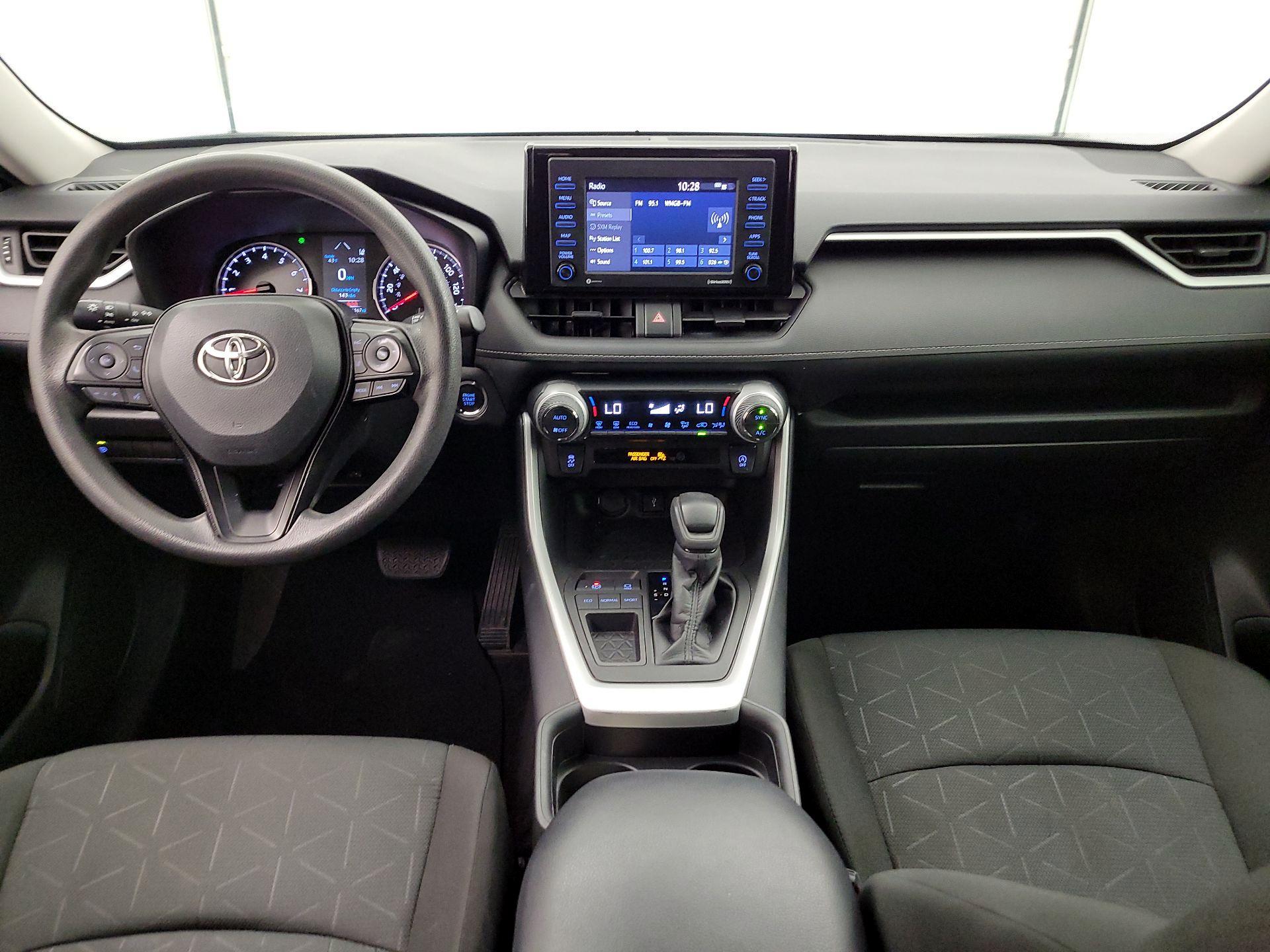 Thumbnail: 2021 Toyota RAV4 - 9