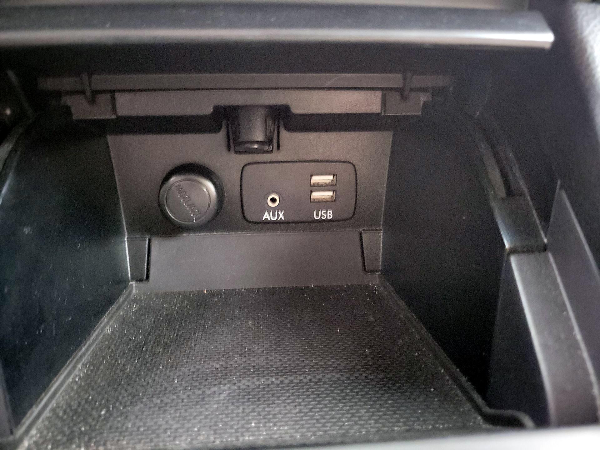 Thumbnail: 2016 Subaru Outback - 18